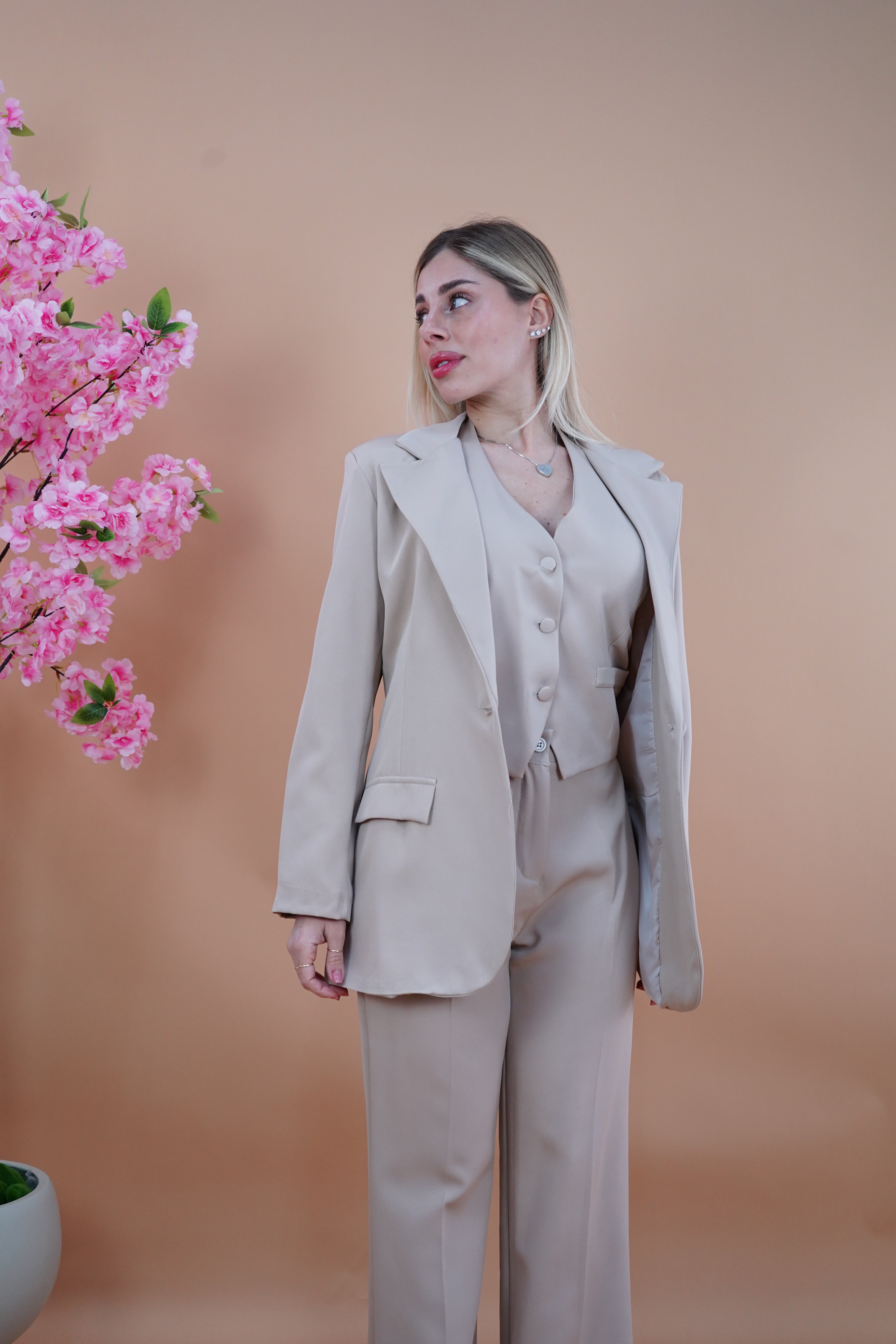TAILLEUR TRE PEZZI AMBRA BEIGE