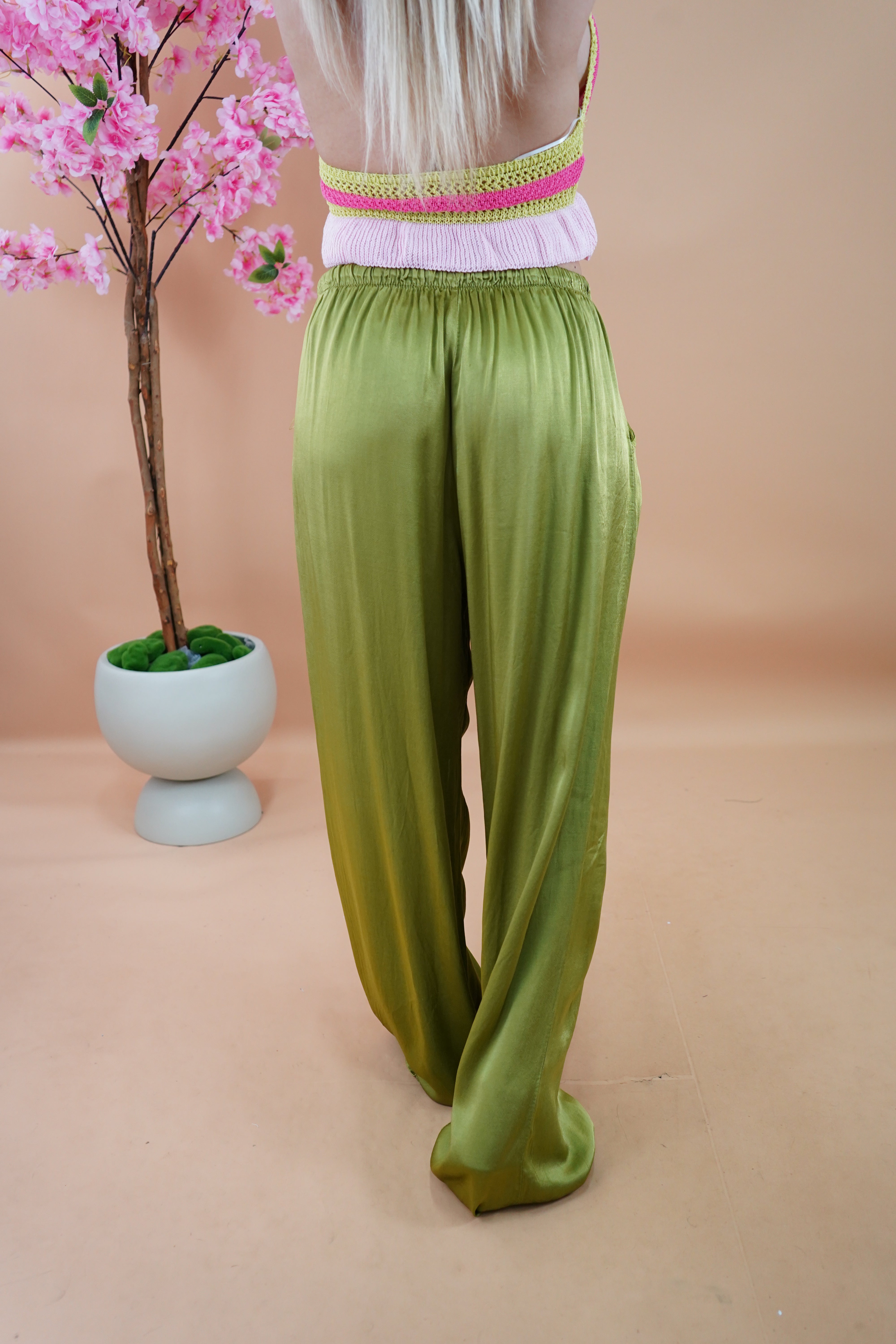 PANTALONE SATIN VERDE ACIDO
