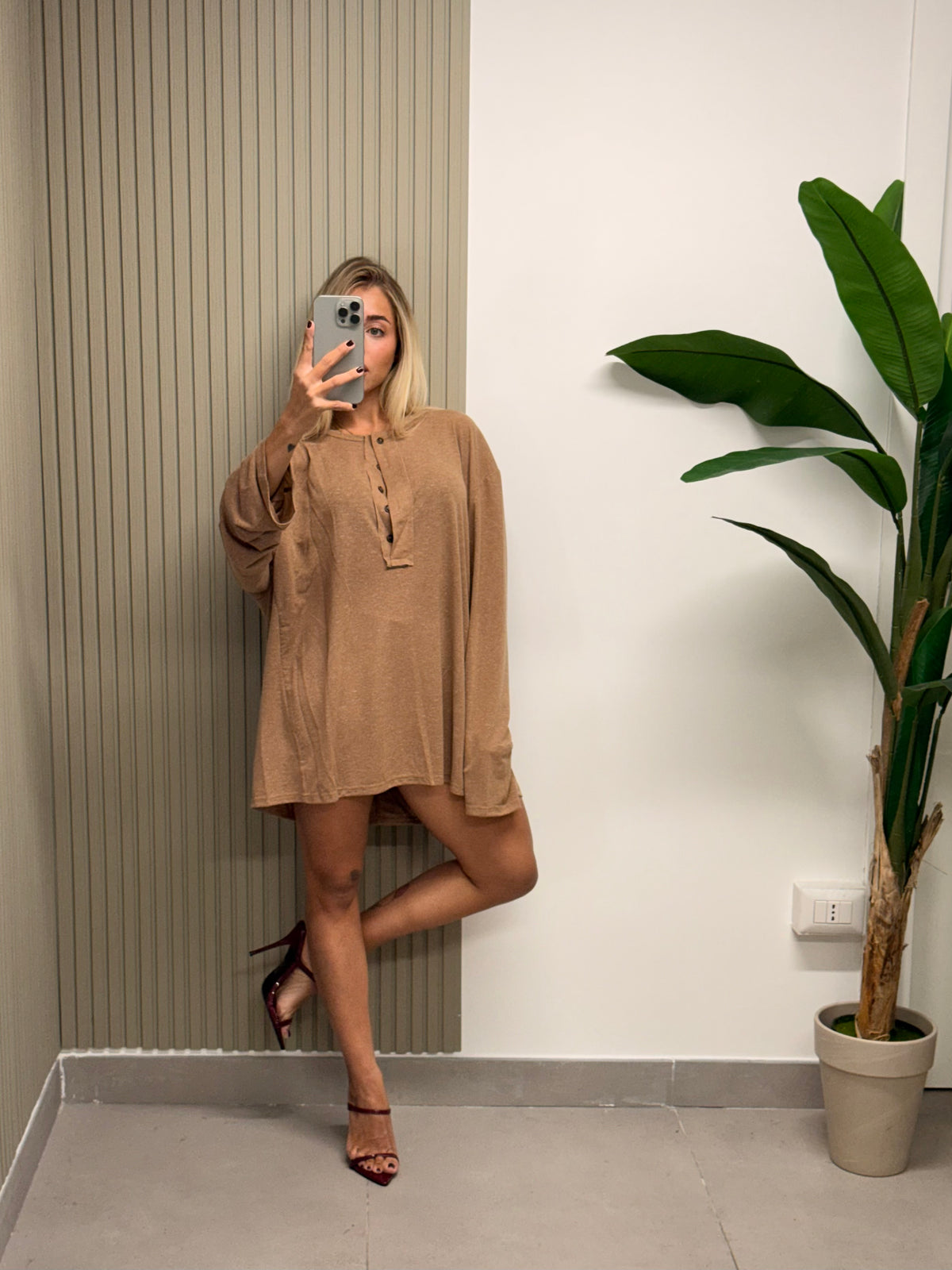SERAFINO OVERSIZE CON BOTTONI CAMMELLO