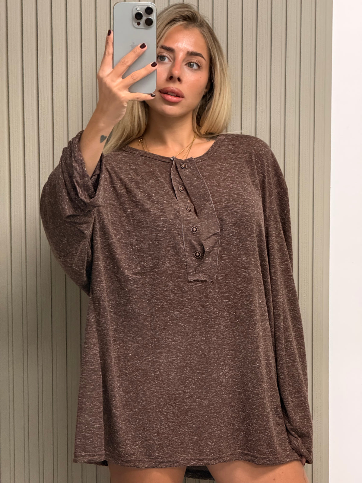 SERAFINO OVERSIZE CON BOTTONI MARRONE
