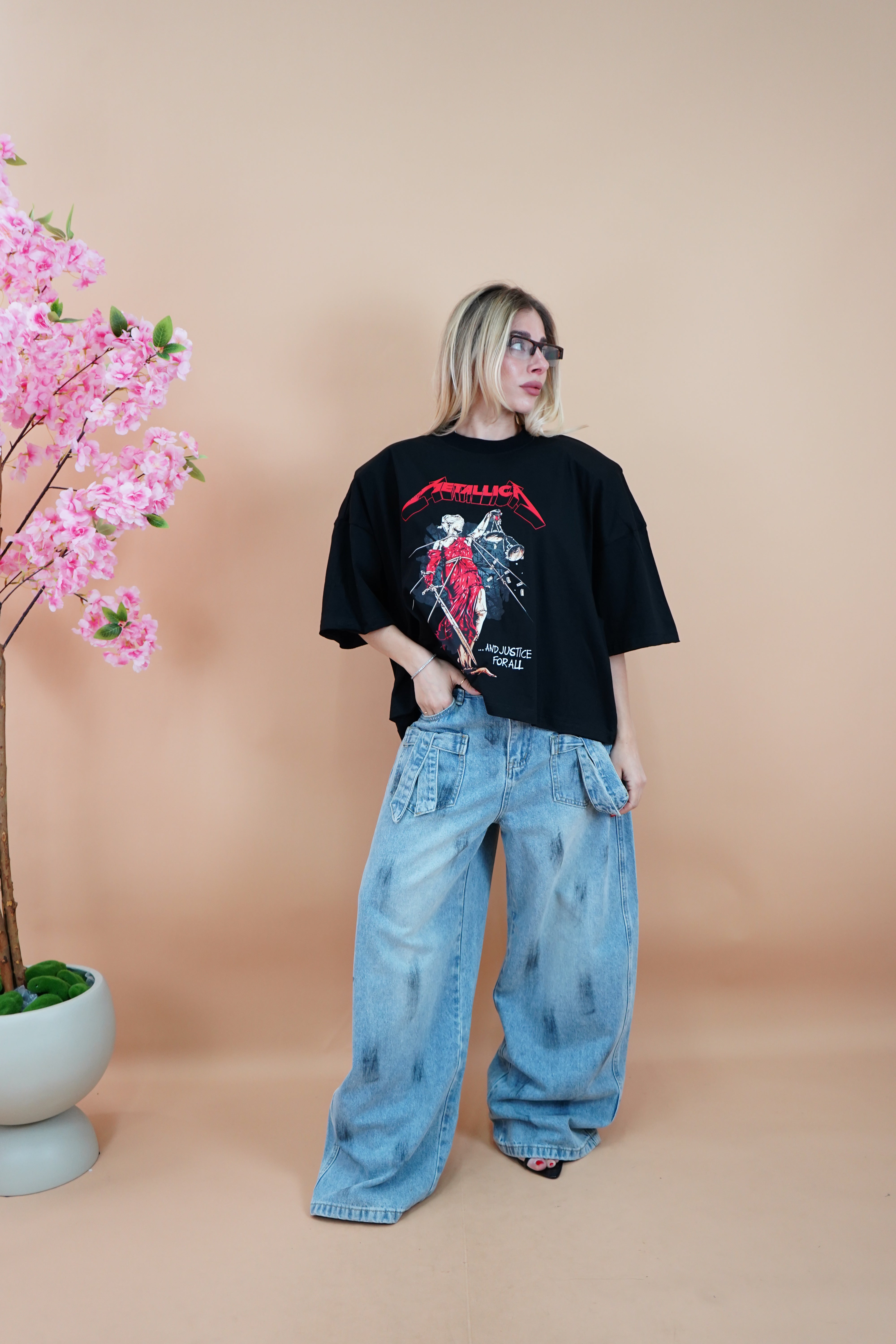 T-SHIRT ROCK BOXY GUNS ROSES NERA