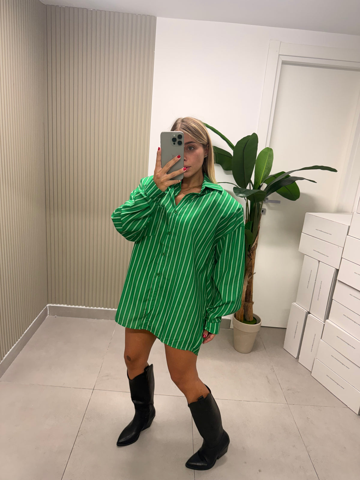 MAXI CAMICIA CON SPALLINA VERDE