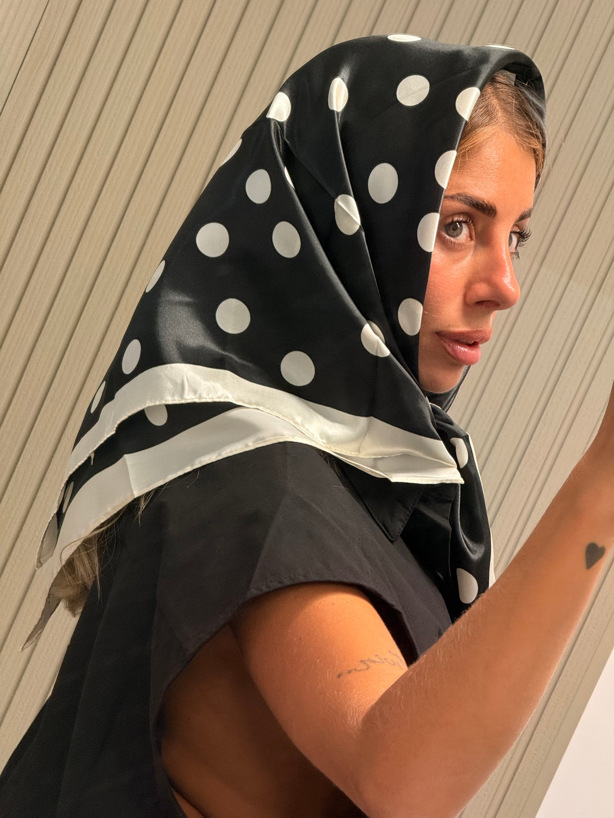 FOULARD POIS NERO