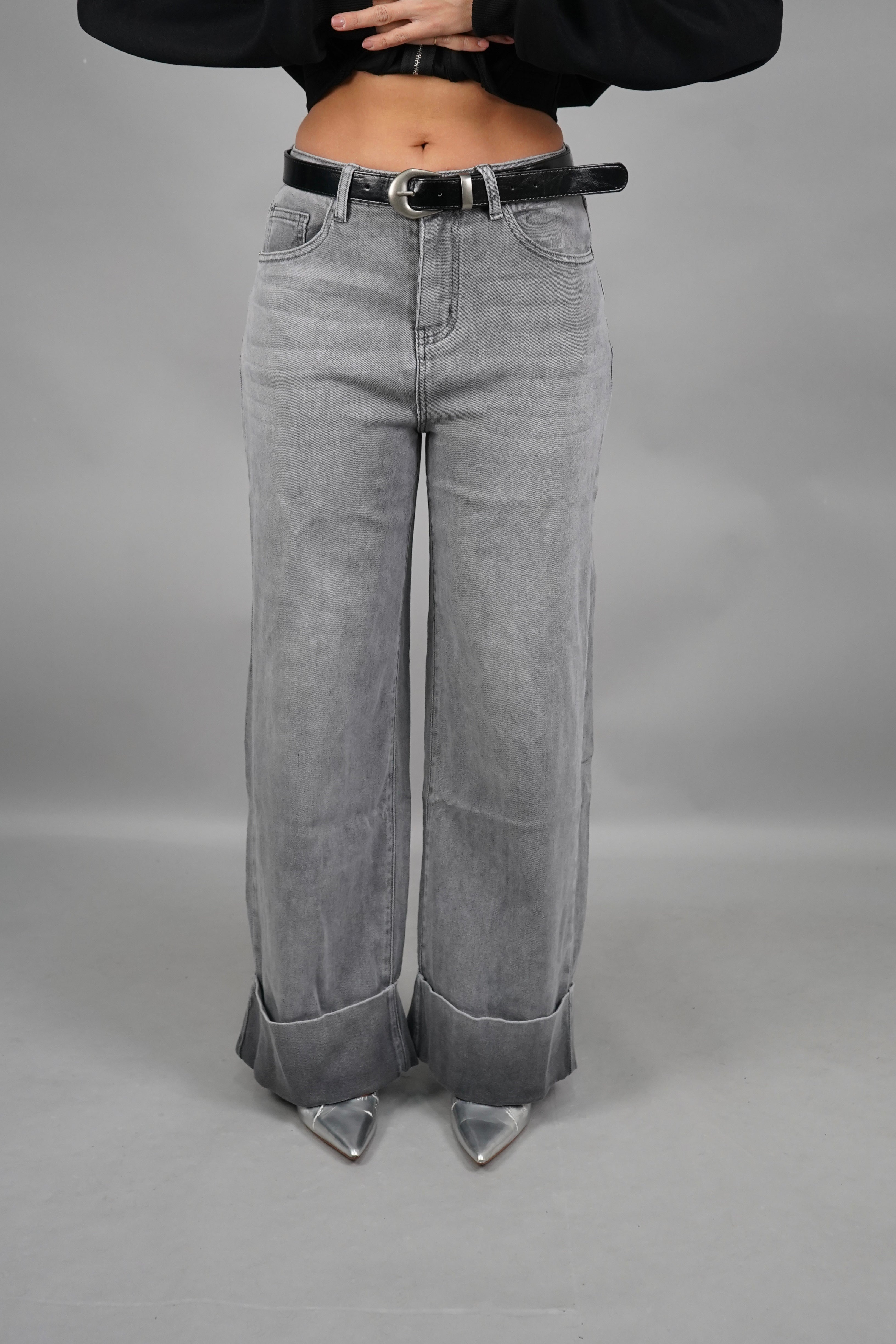 JEANS PALAZZO CON CINTURA