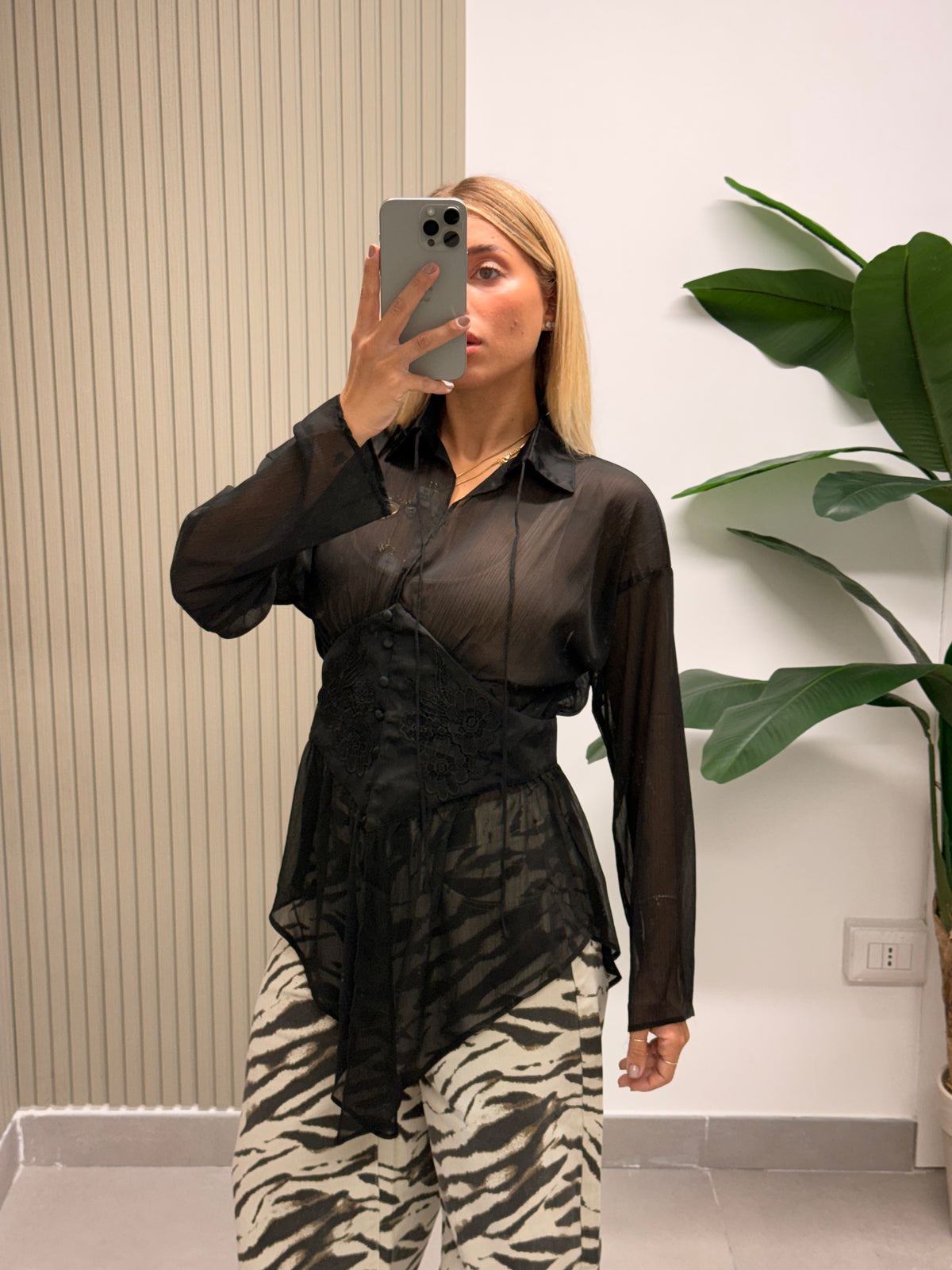 CAMICIA ROMANTICA NERA