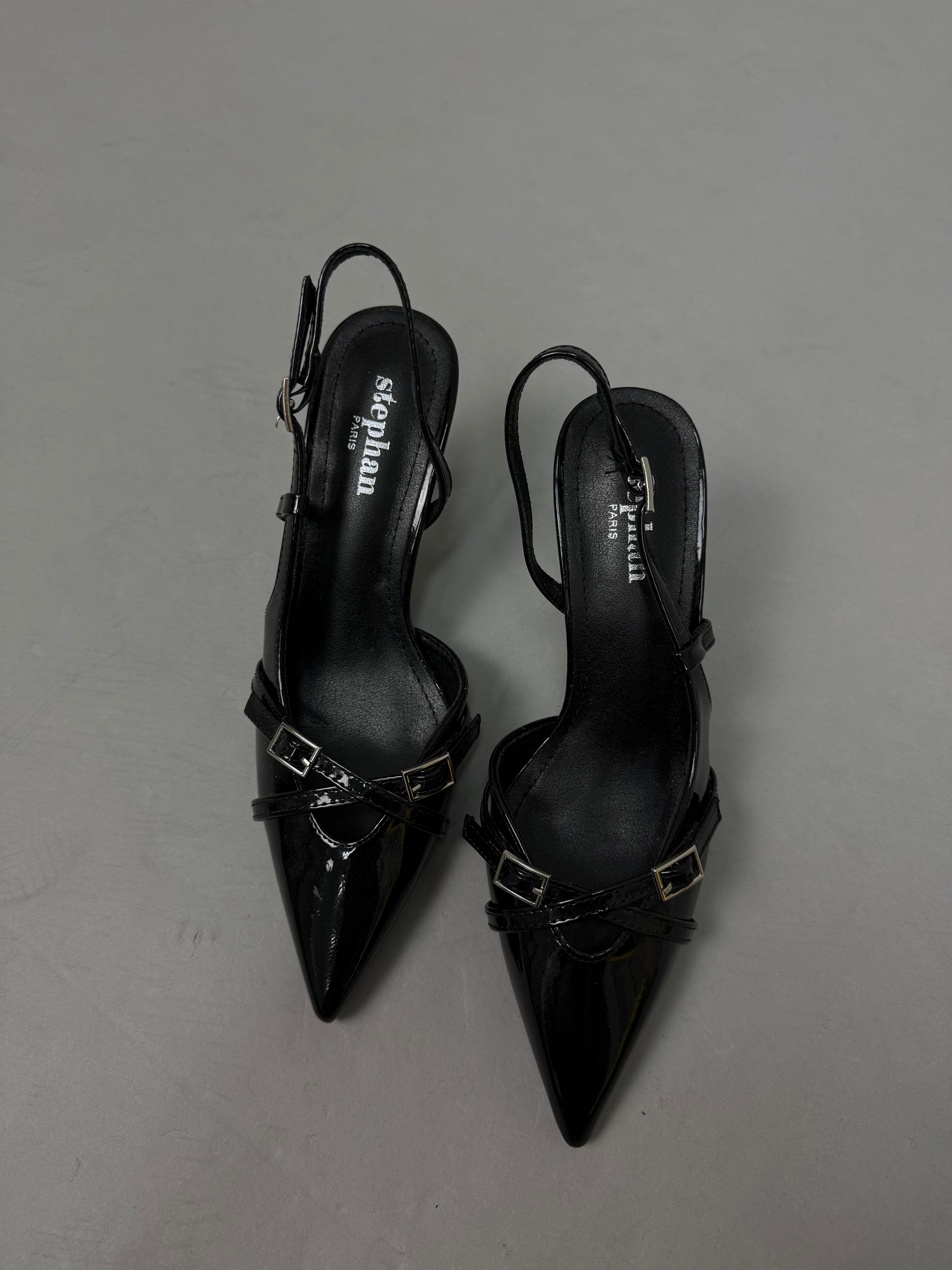 SLINGBACK NERE CON FIBBIE
