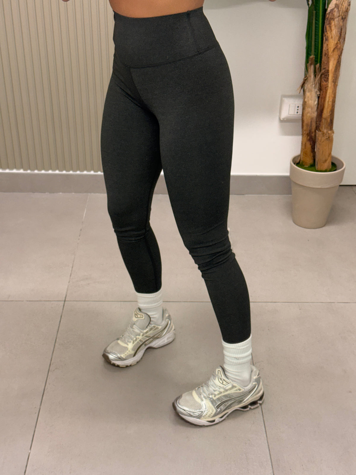 LEGGINGS MODELLANTE GRIGIO SCURO