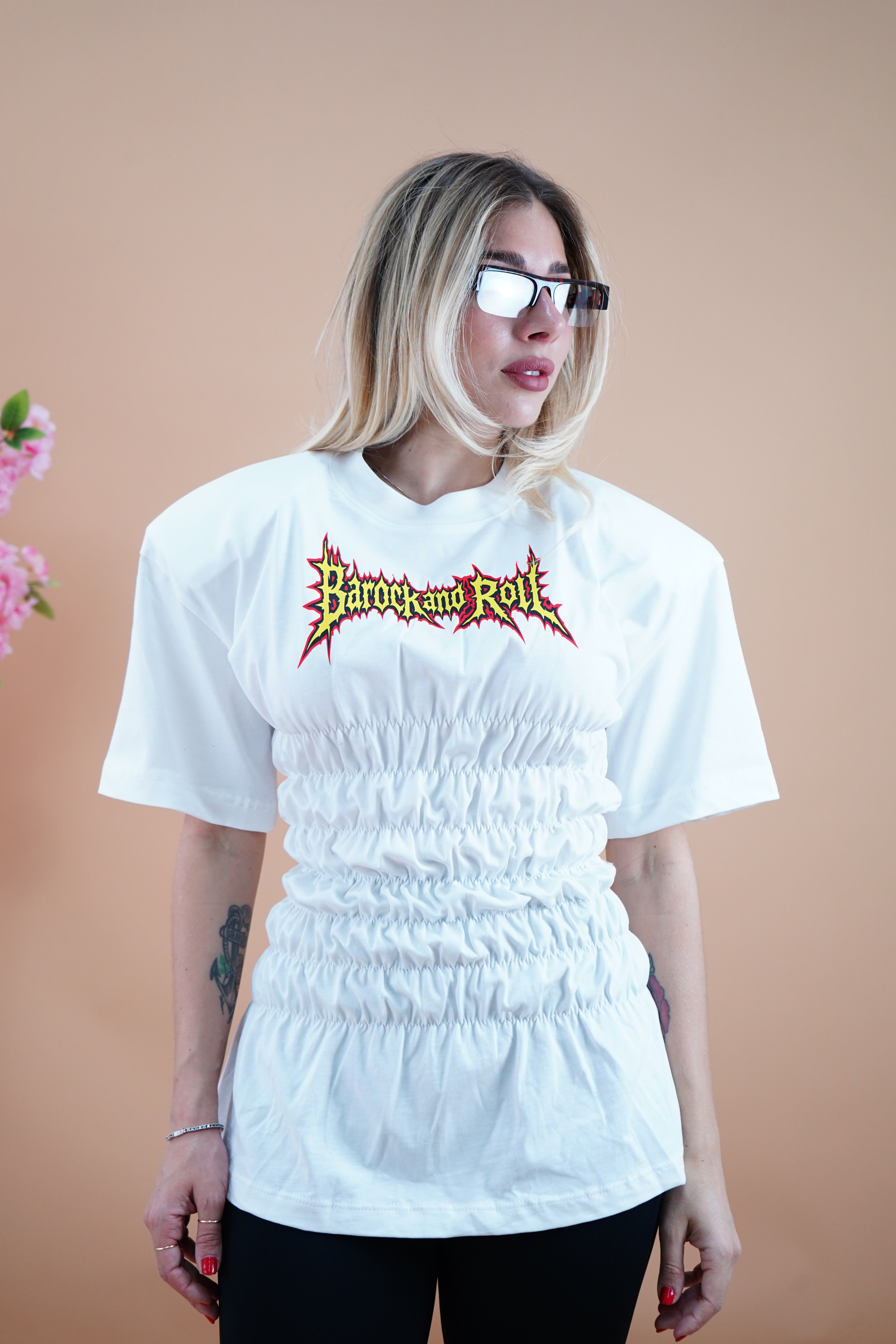 T-SHIRT ROCK ARRICCIATA BIANCA E GIALLA