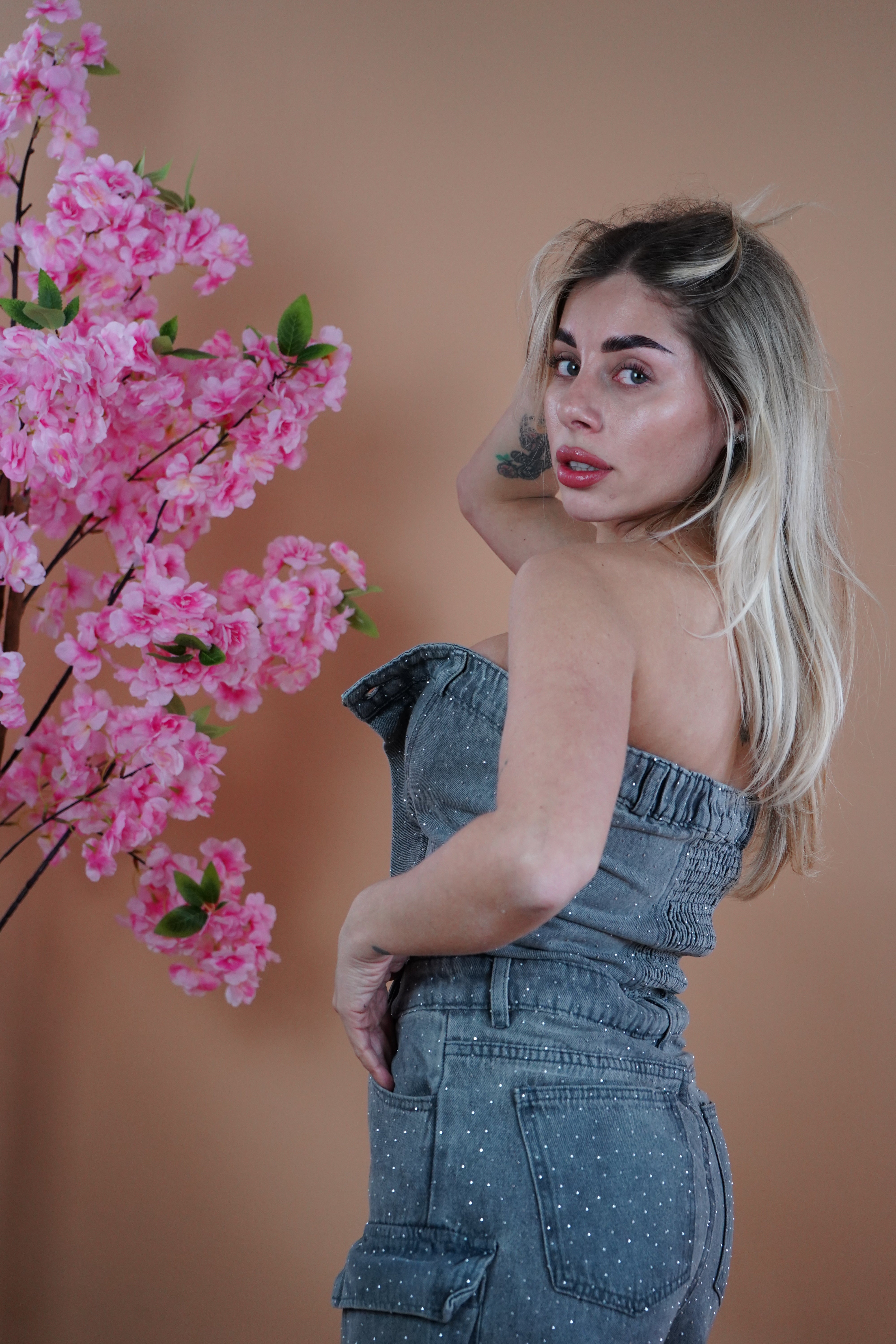 JUMPSUIT CARGO CON STRASS