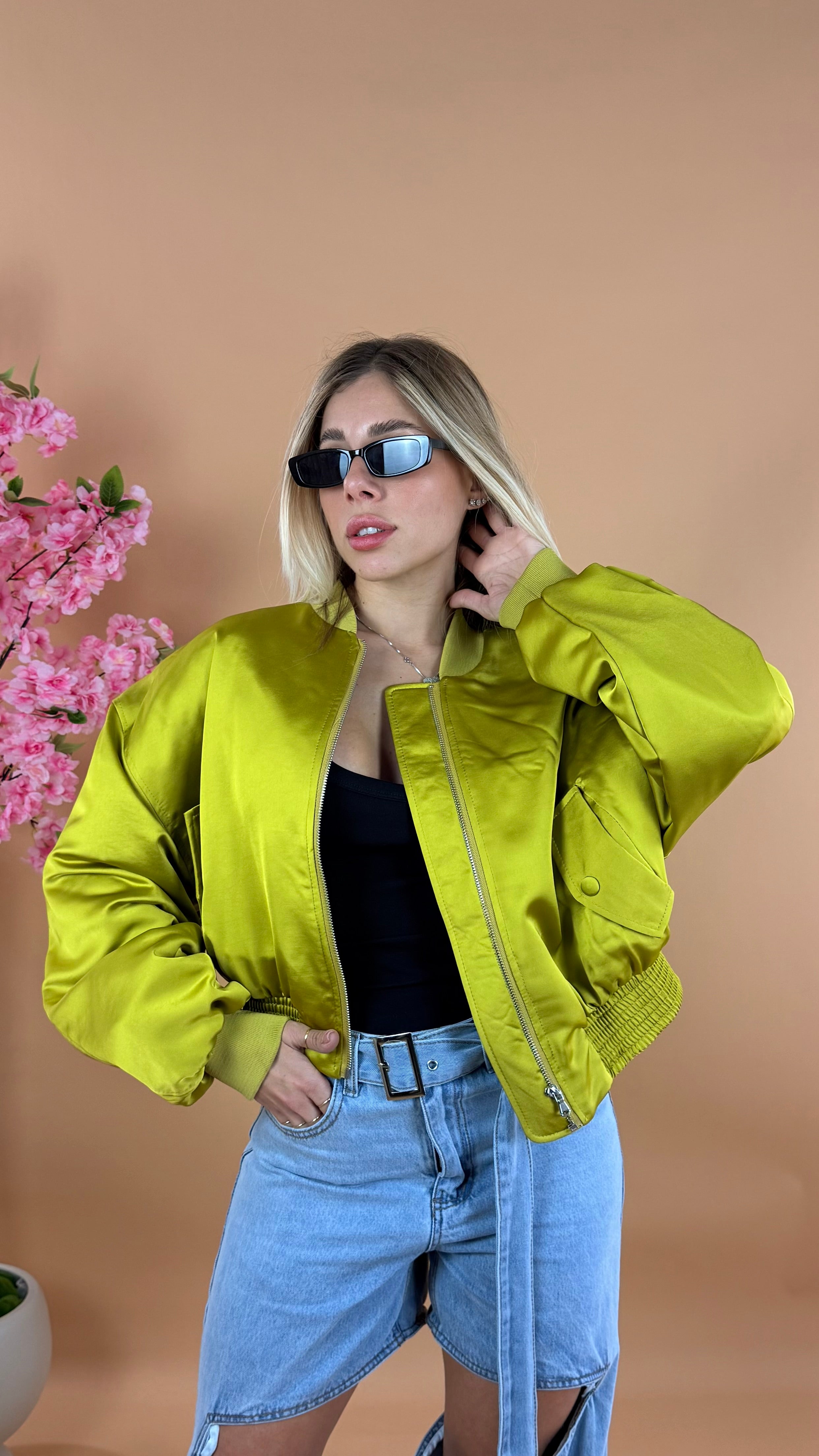 BOMBER RASO LUMINA VERDE