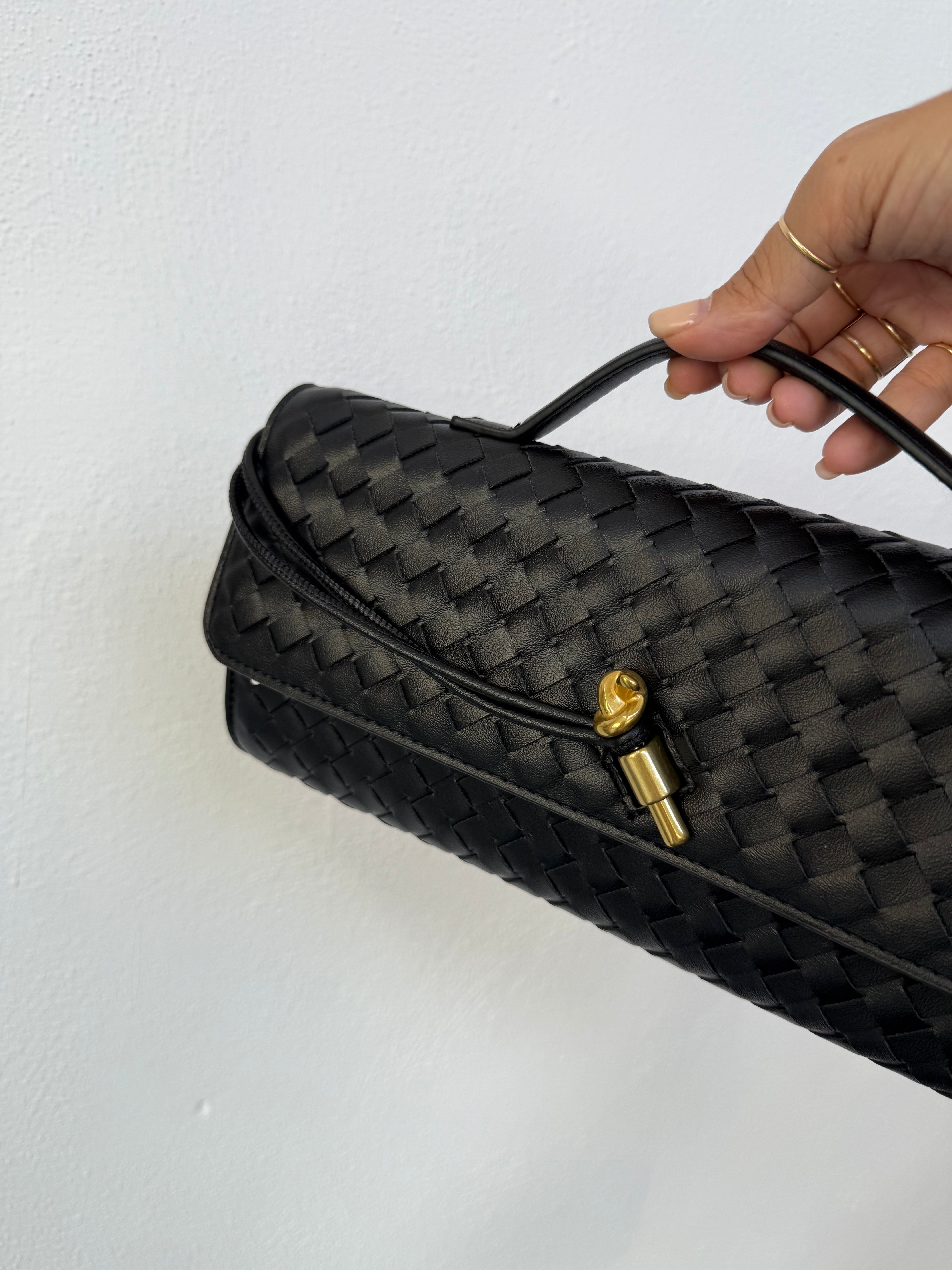 BORSA BAGUETTE BOTTEGA