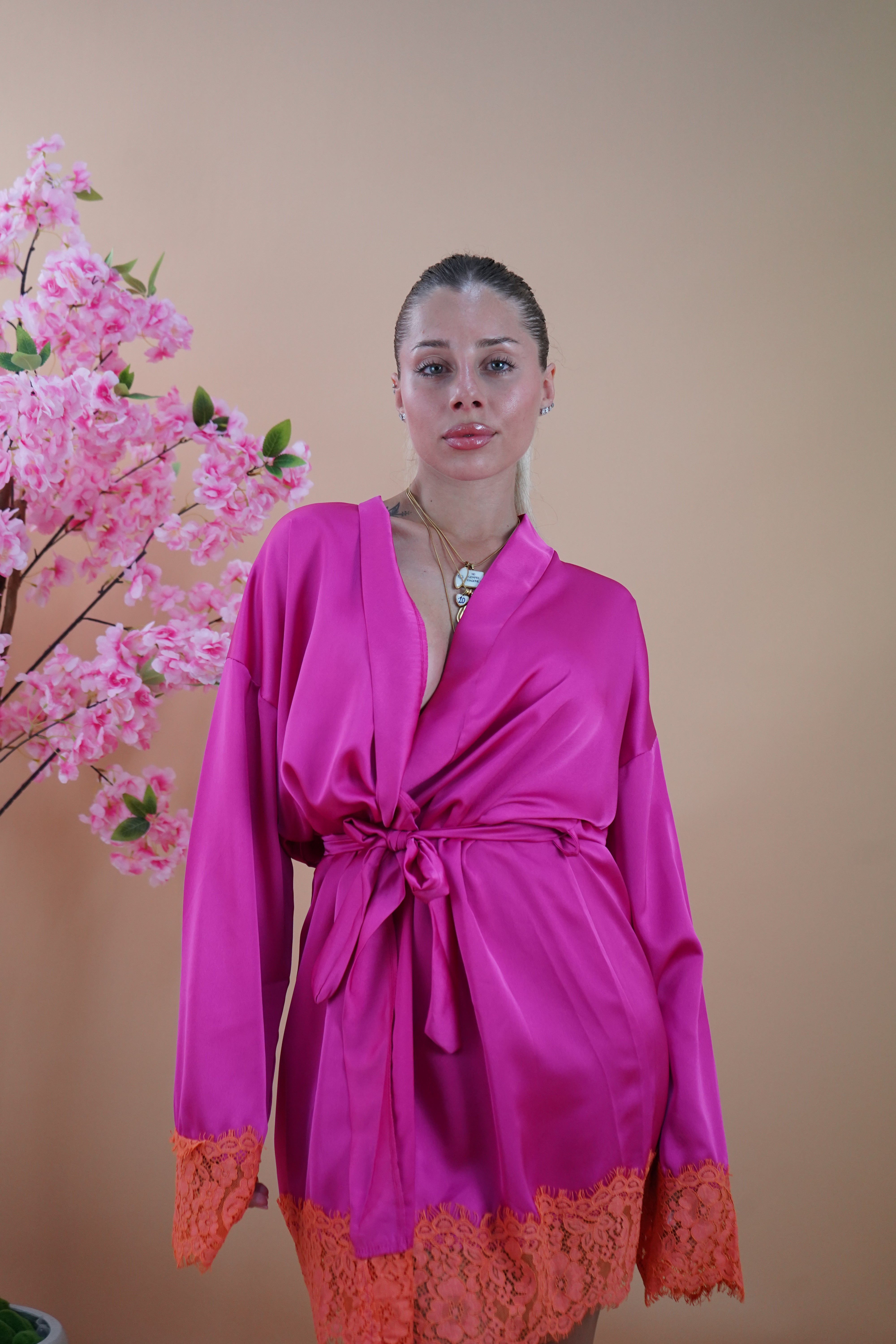 DRESS KIMONO SATIN FUXIA