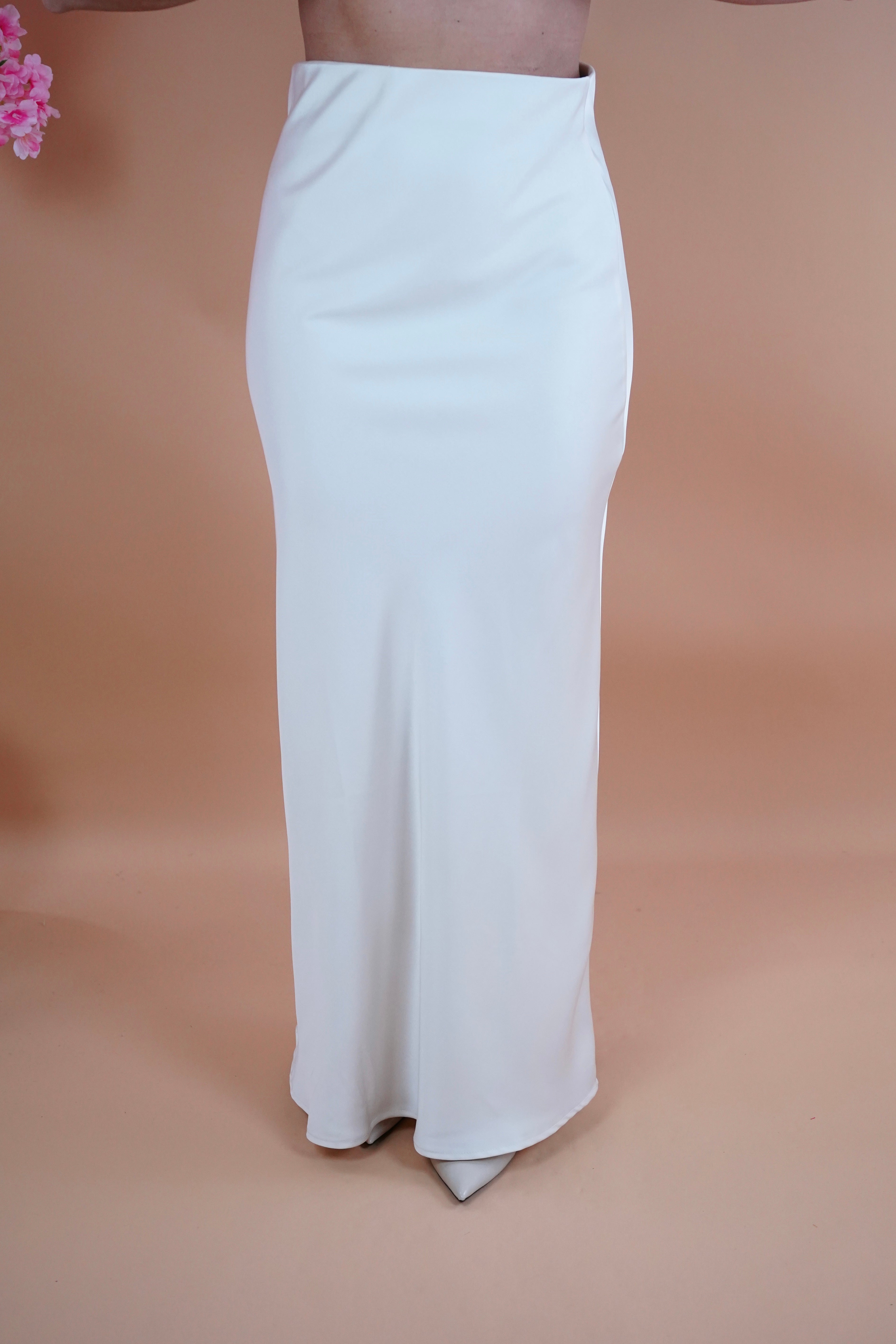 GONNA LUNGA SATIN PANNA