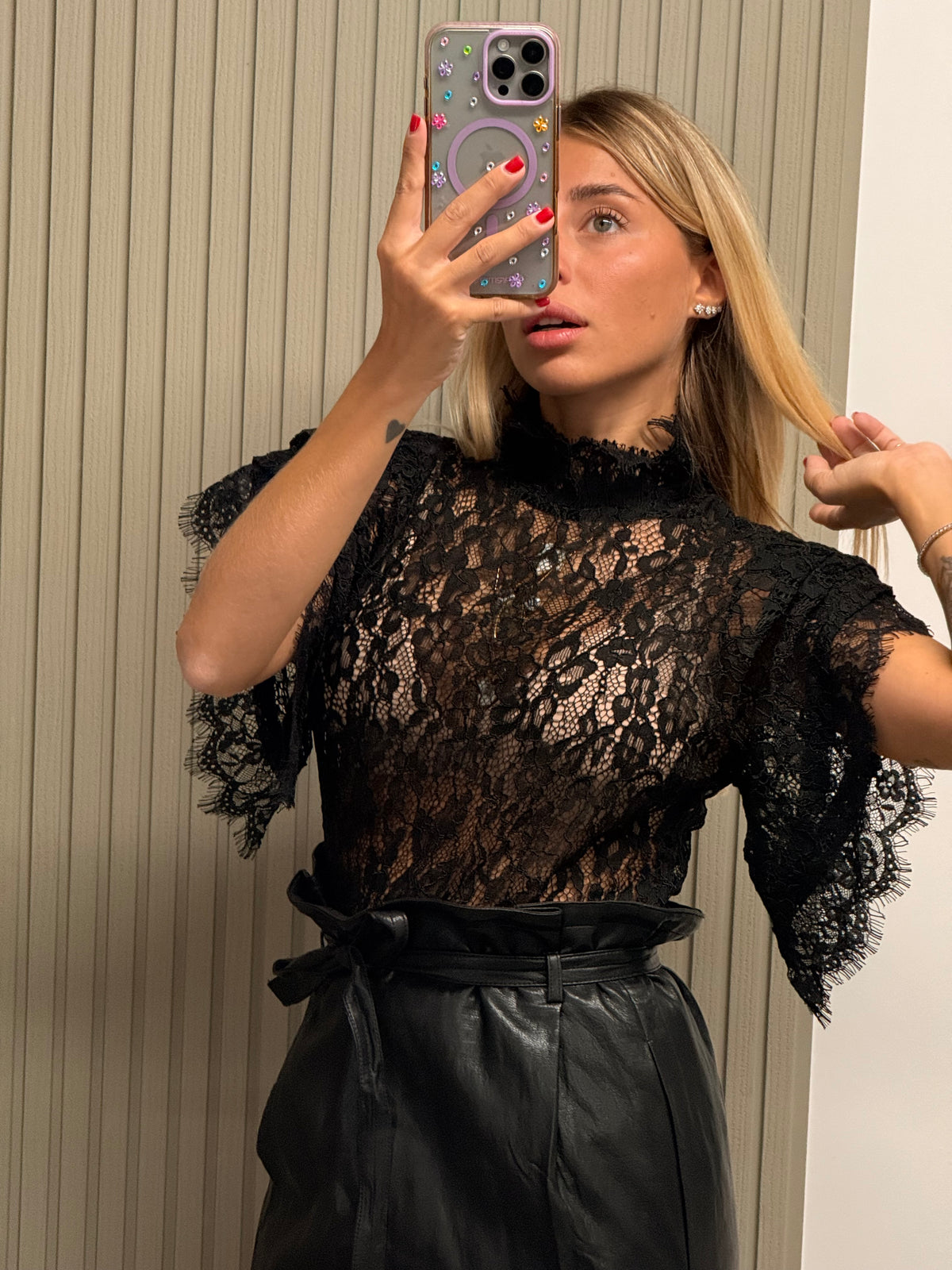 MAGLIA IN PIZZO NERA