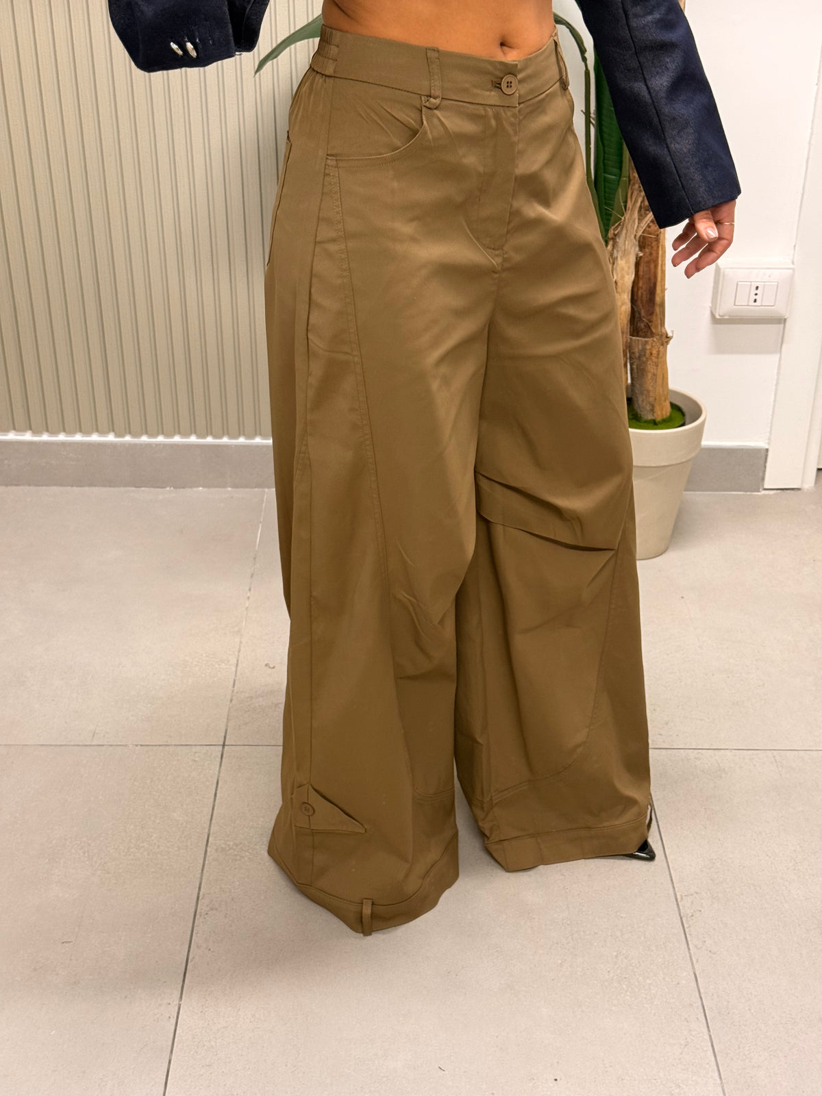 PANTALONE MICHELA BEIGE