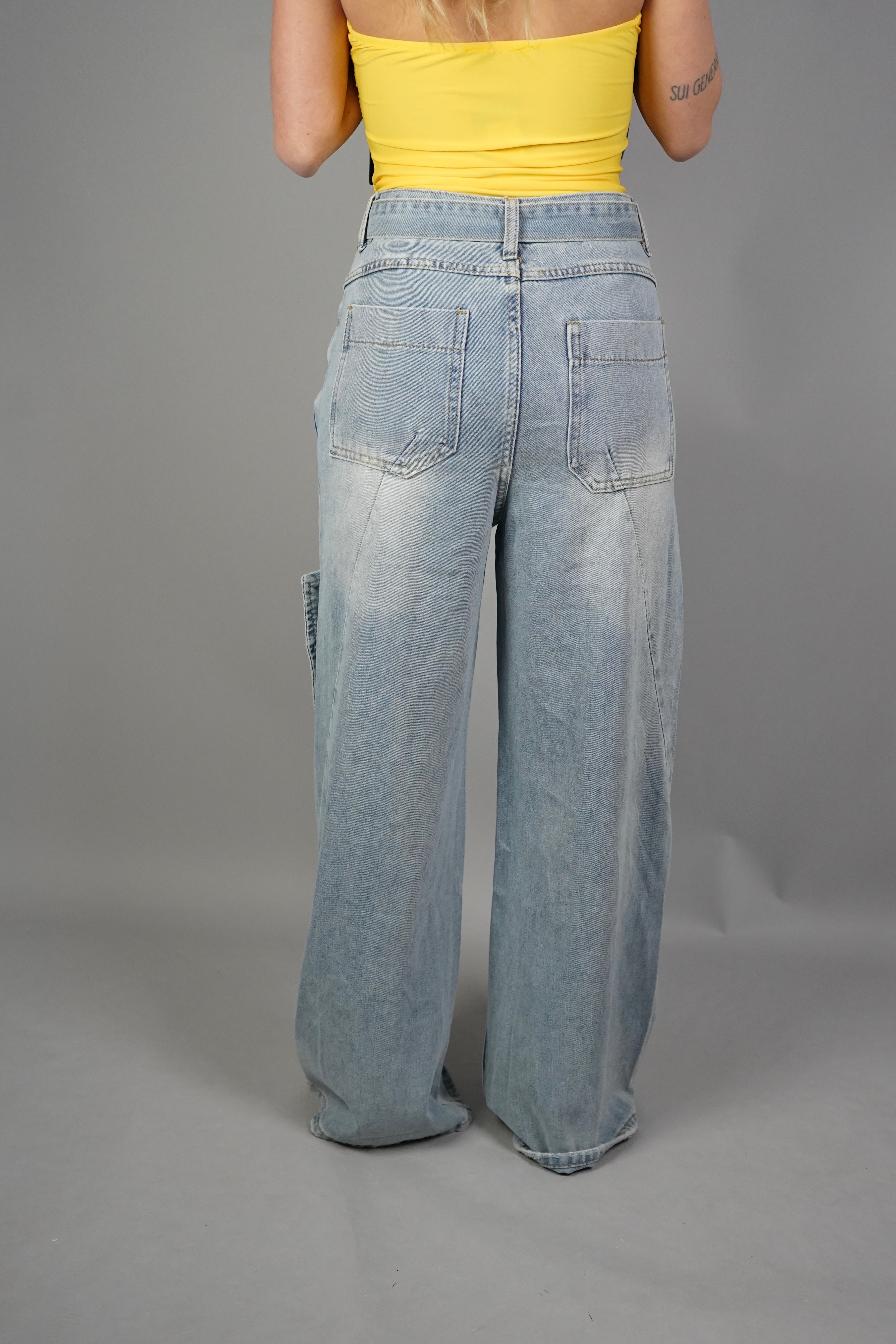 JEANS GUÈ