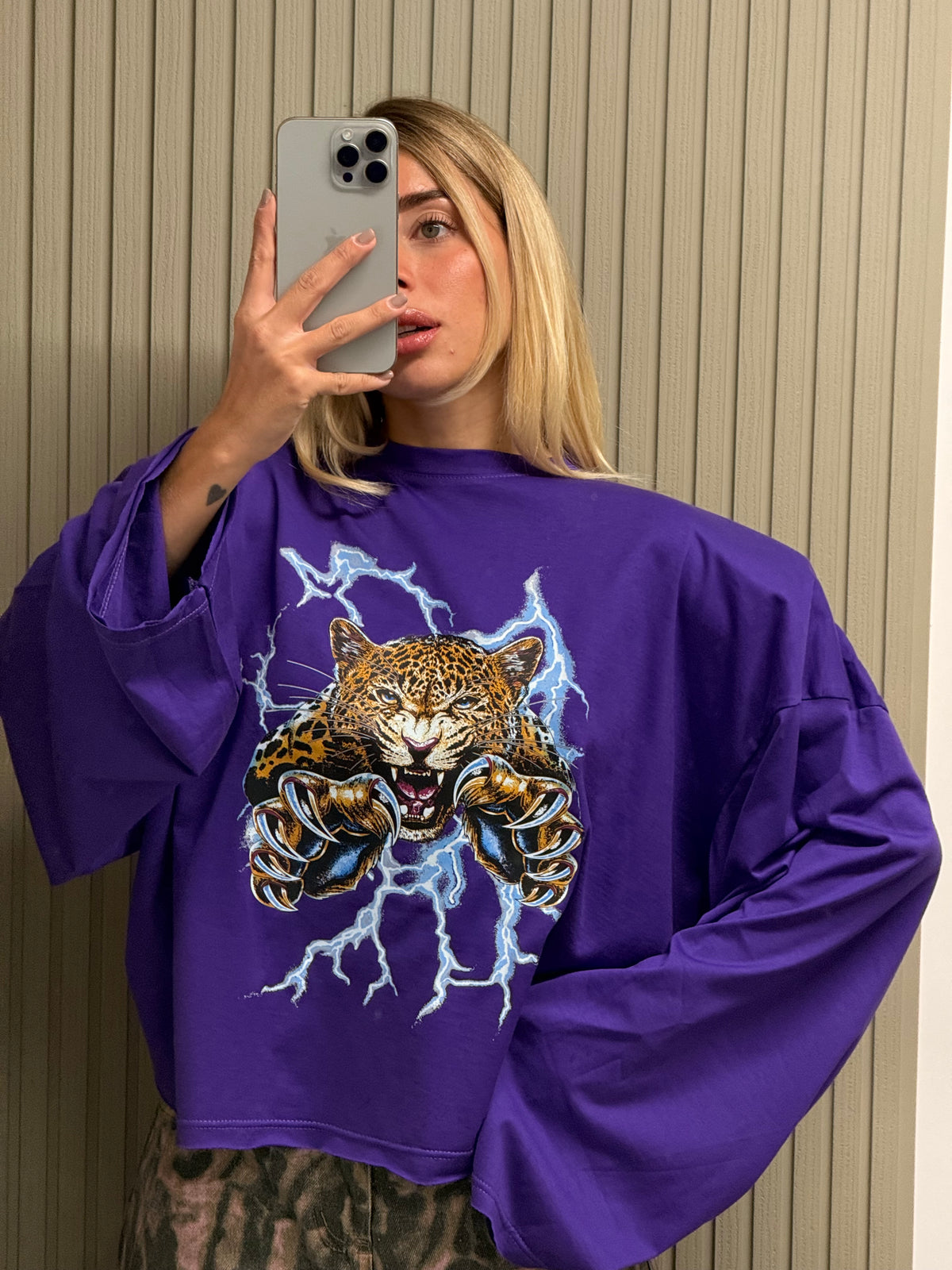 T-SHIRT BOXY PANTERA VIOLA
