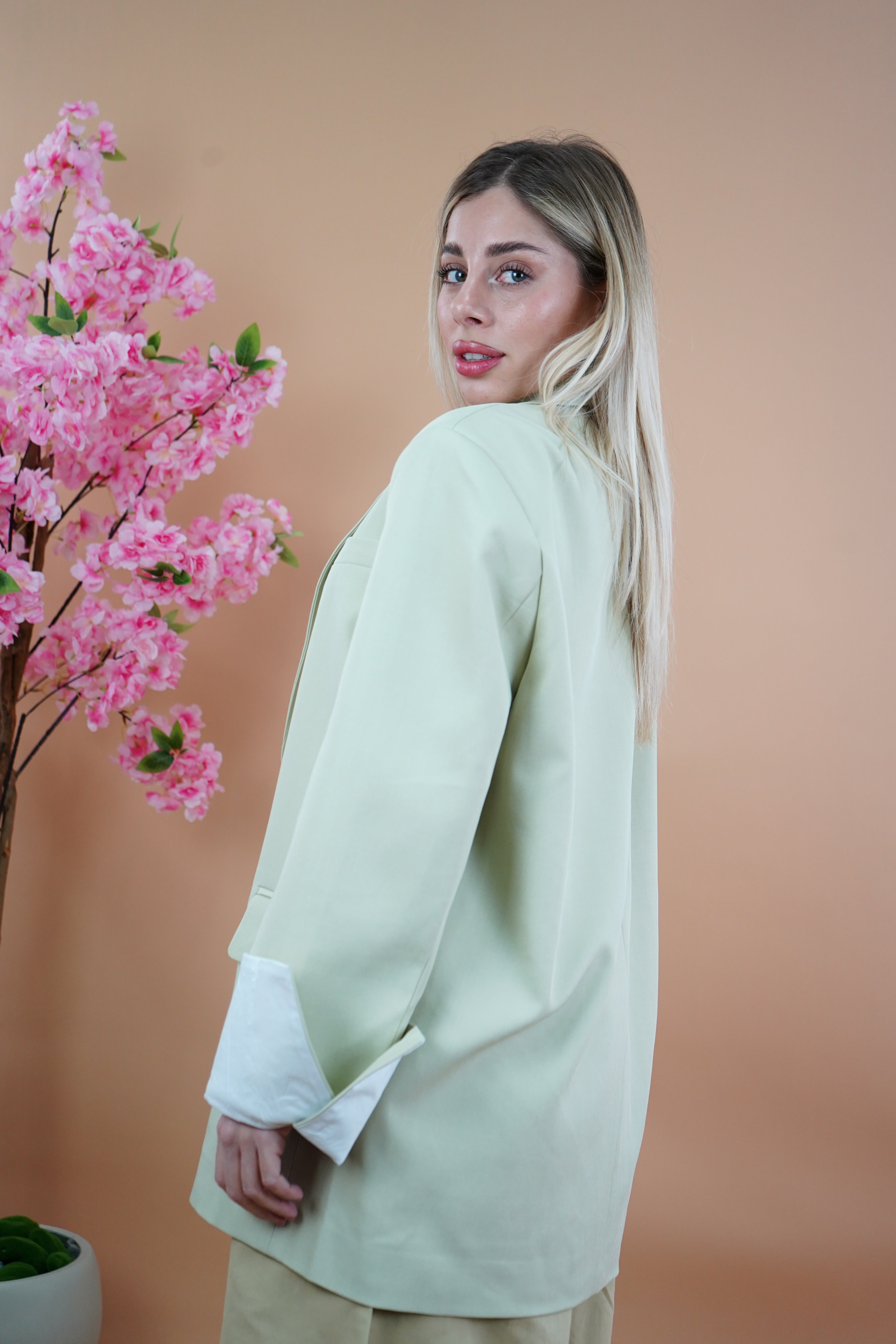 BLAZER OVERSIZE RISVOLTO VERDE SALVIA