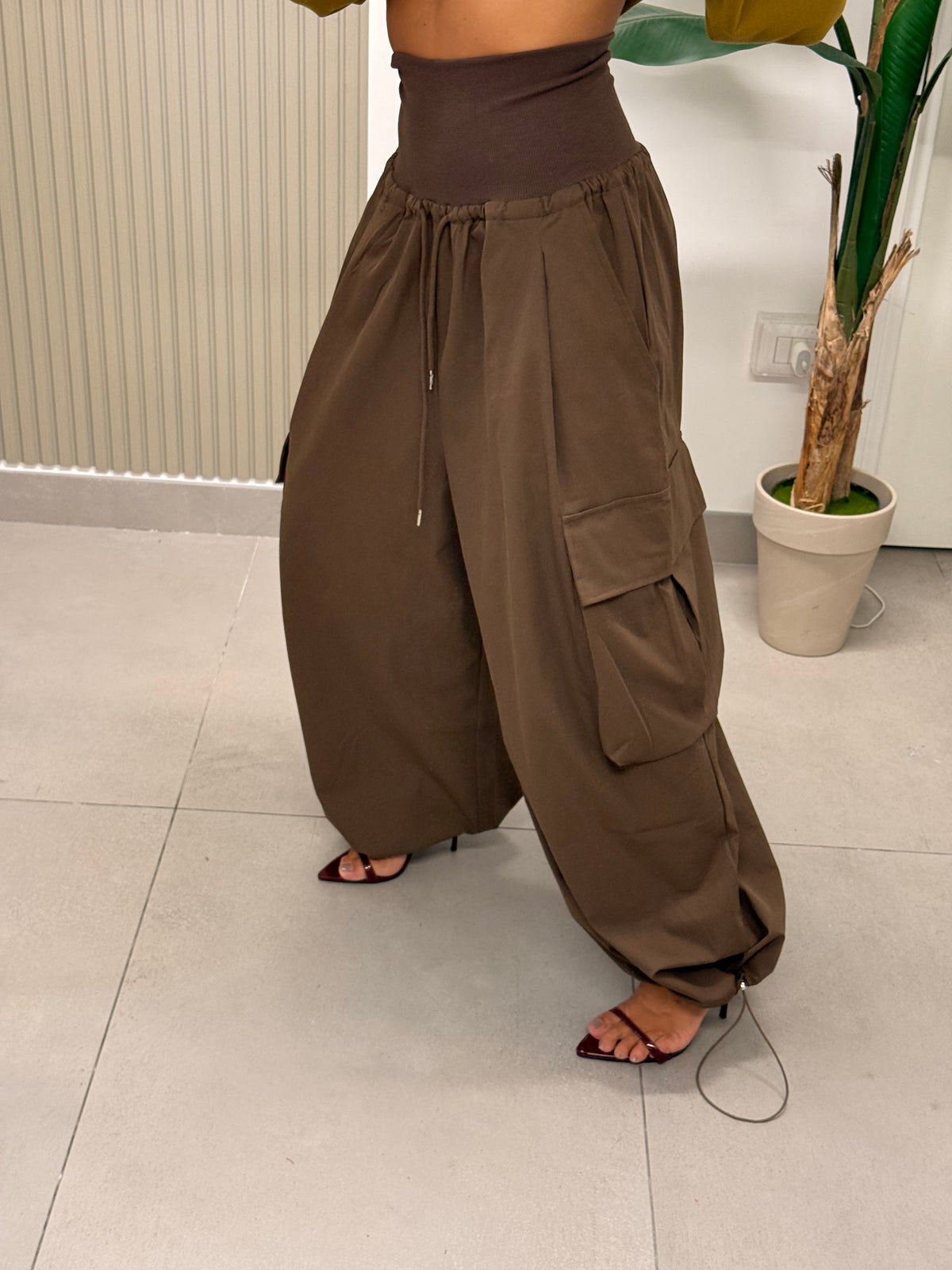 PANTALONE CARGO BUSTINO MARRONE