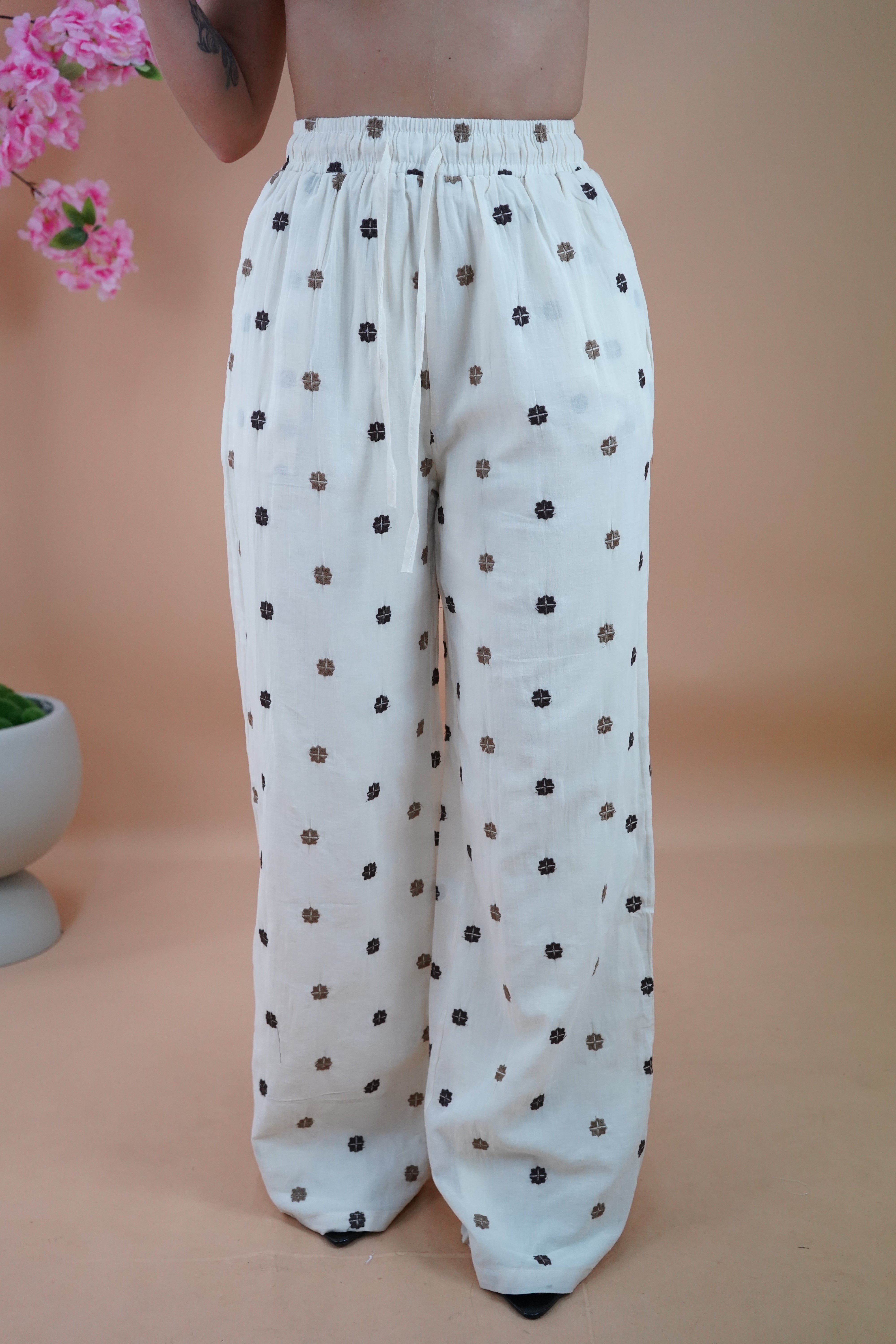 PANTALONE FANTASY FIORI MARRONI