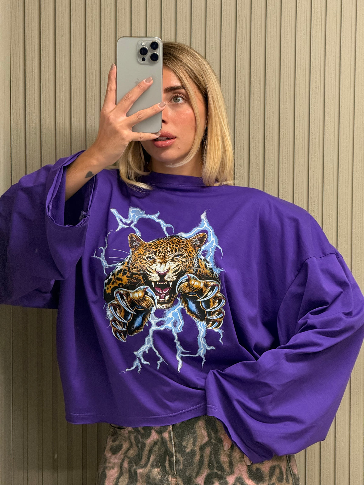 T-SHIRT BOXY PANTERA VIOLA