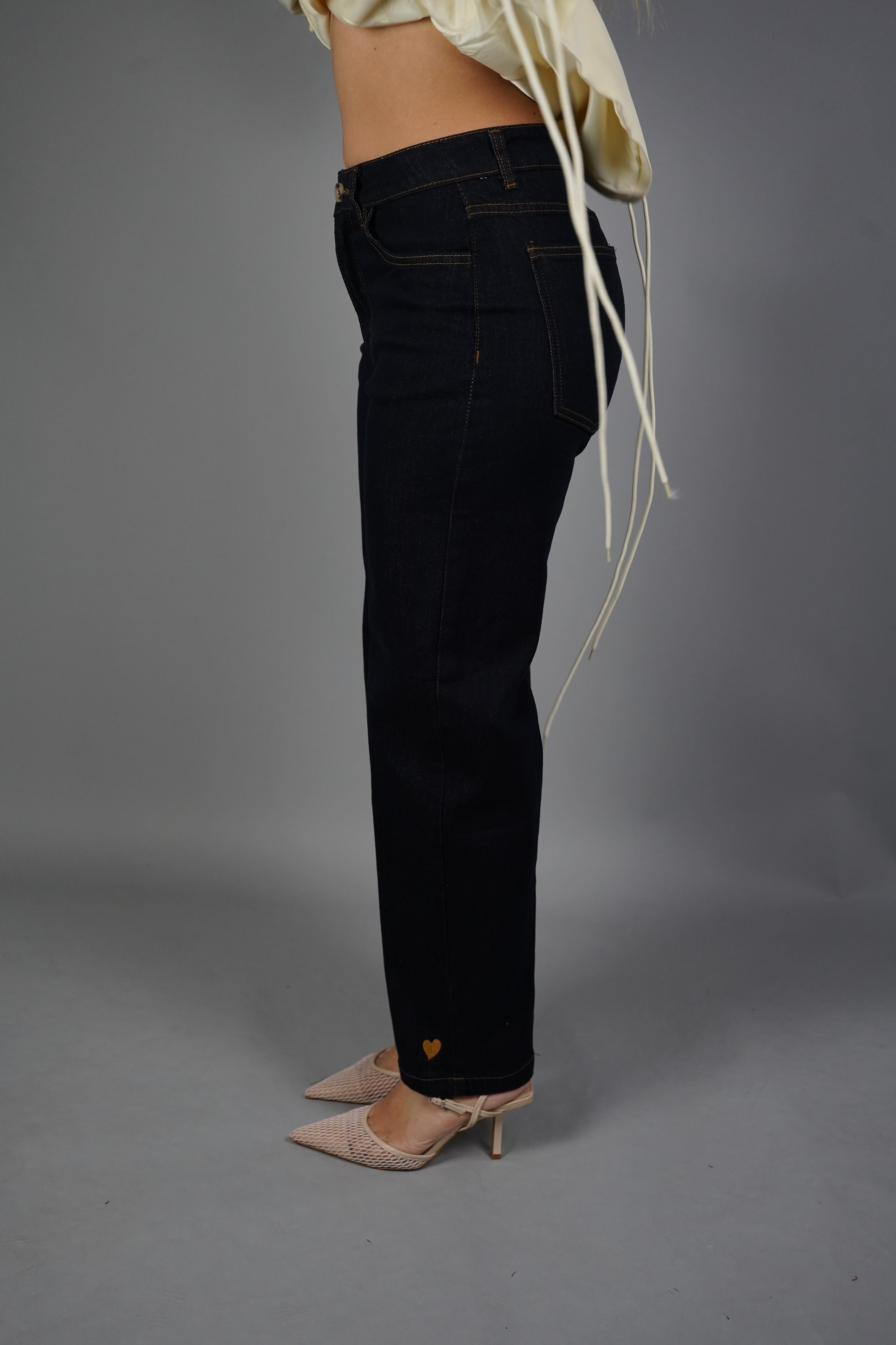 JEANS MOMFIT CUORICINO