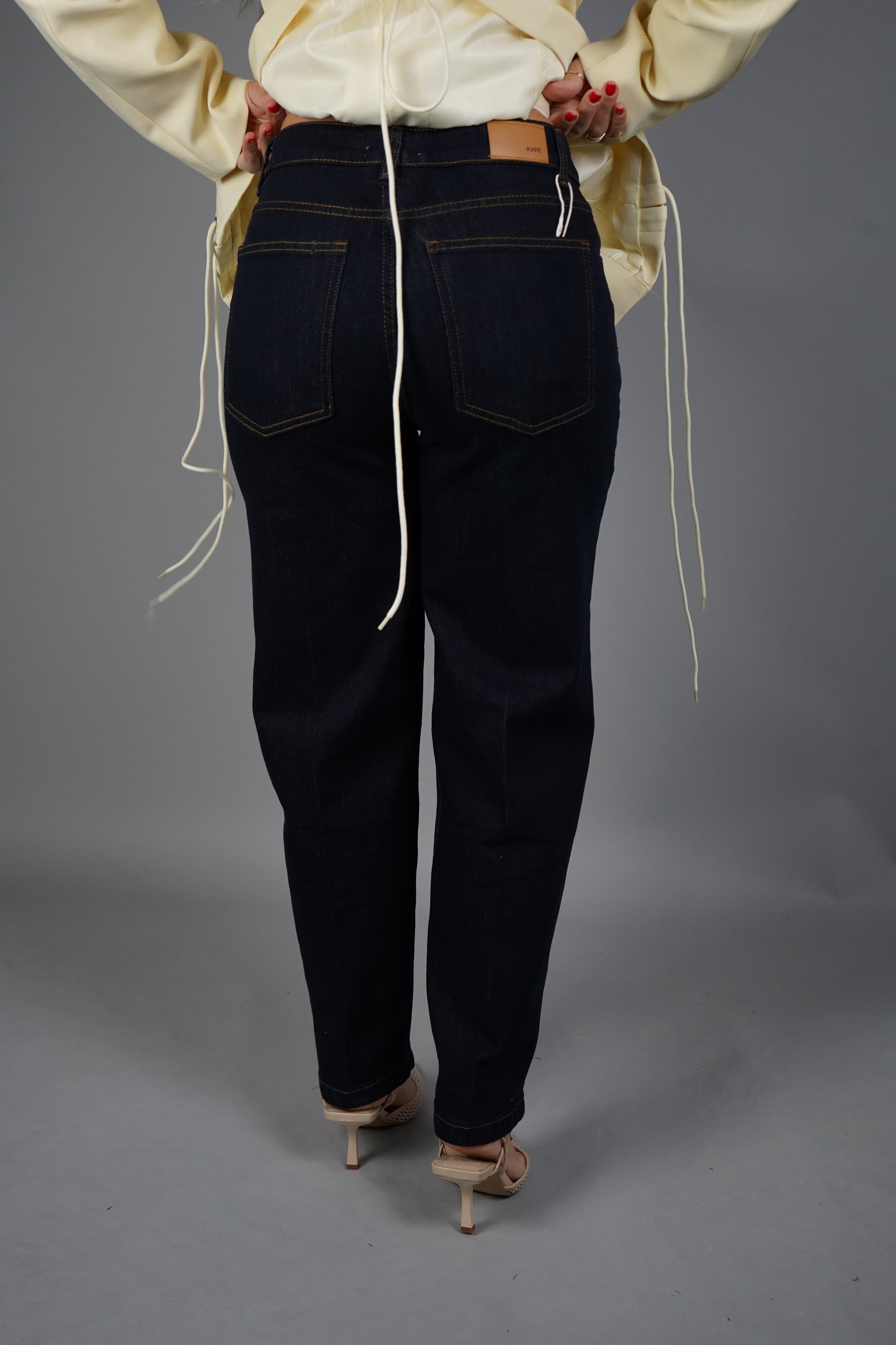 JEANS MOMFIT CUORICINO