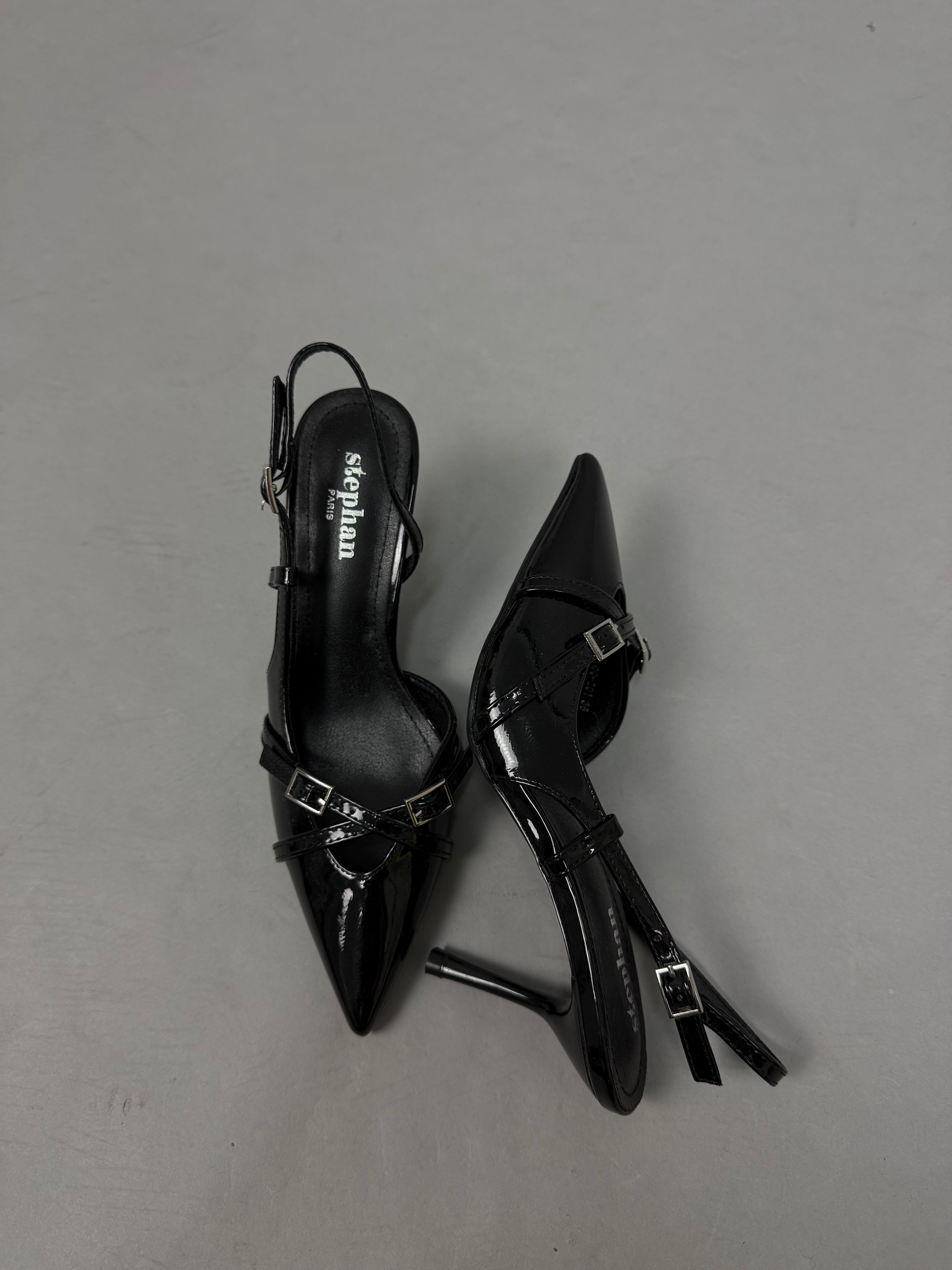 SLINGBACK NERE CON FIBBIE