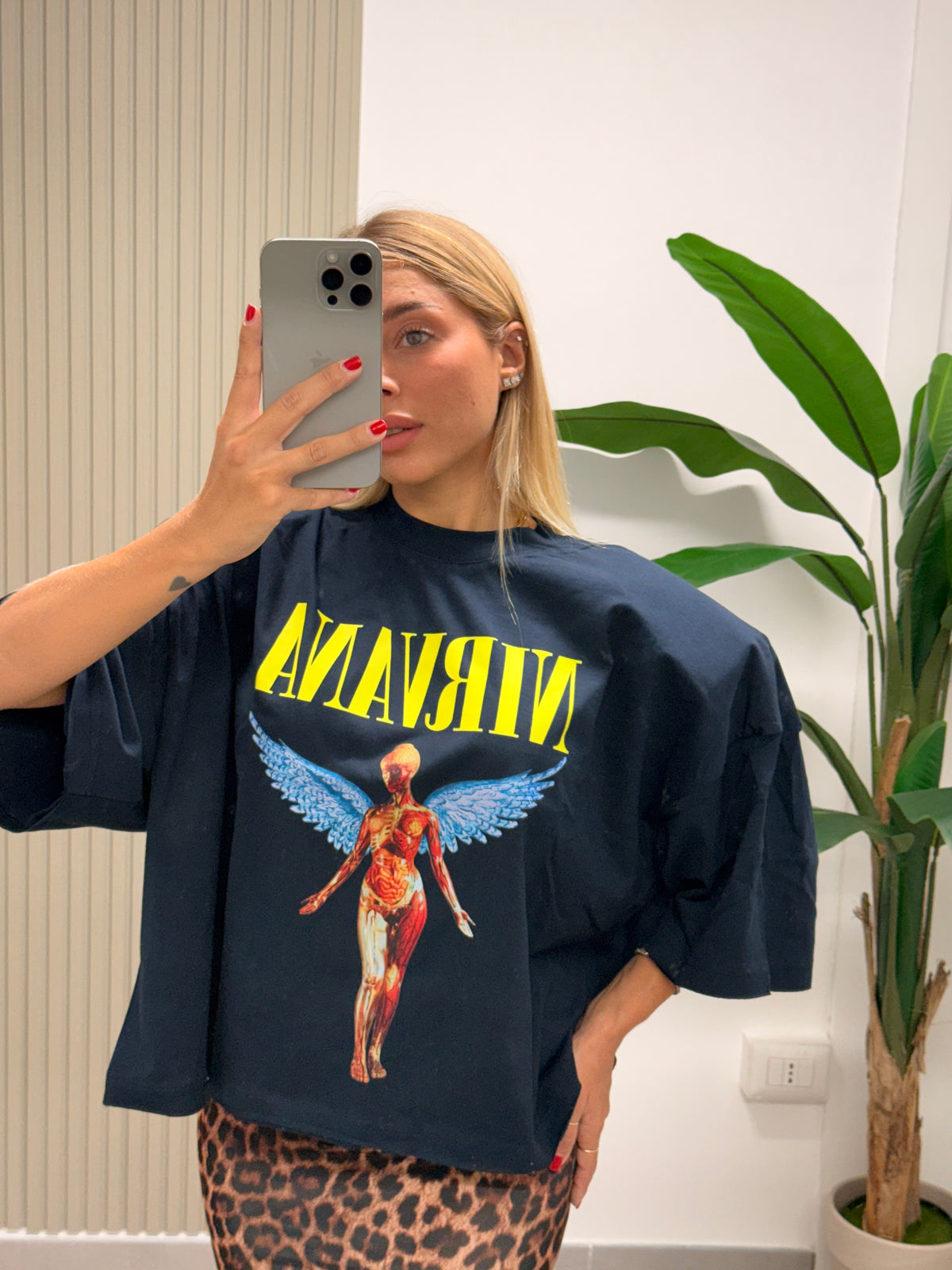 T-SHIRT BOXY NIRVANA BLU