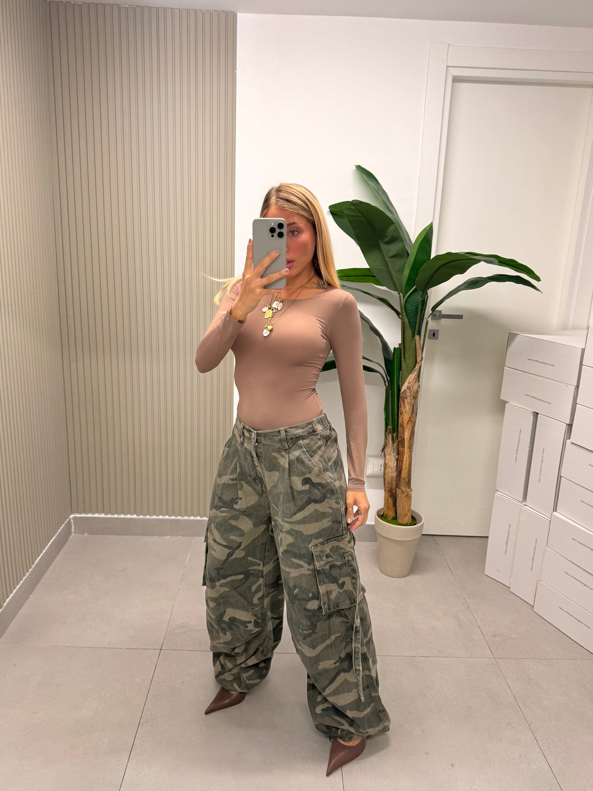 JEANS CARGO MIMETICO