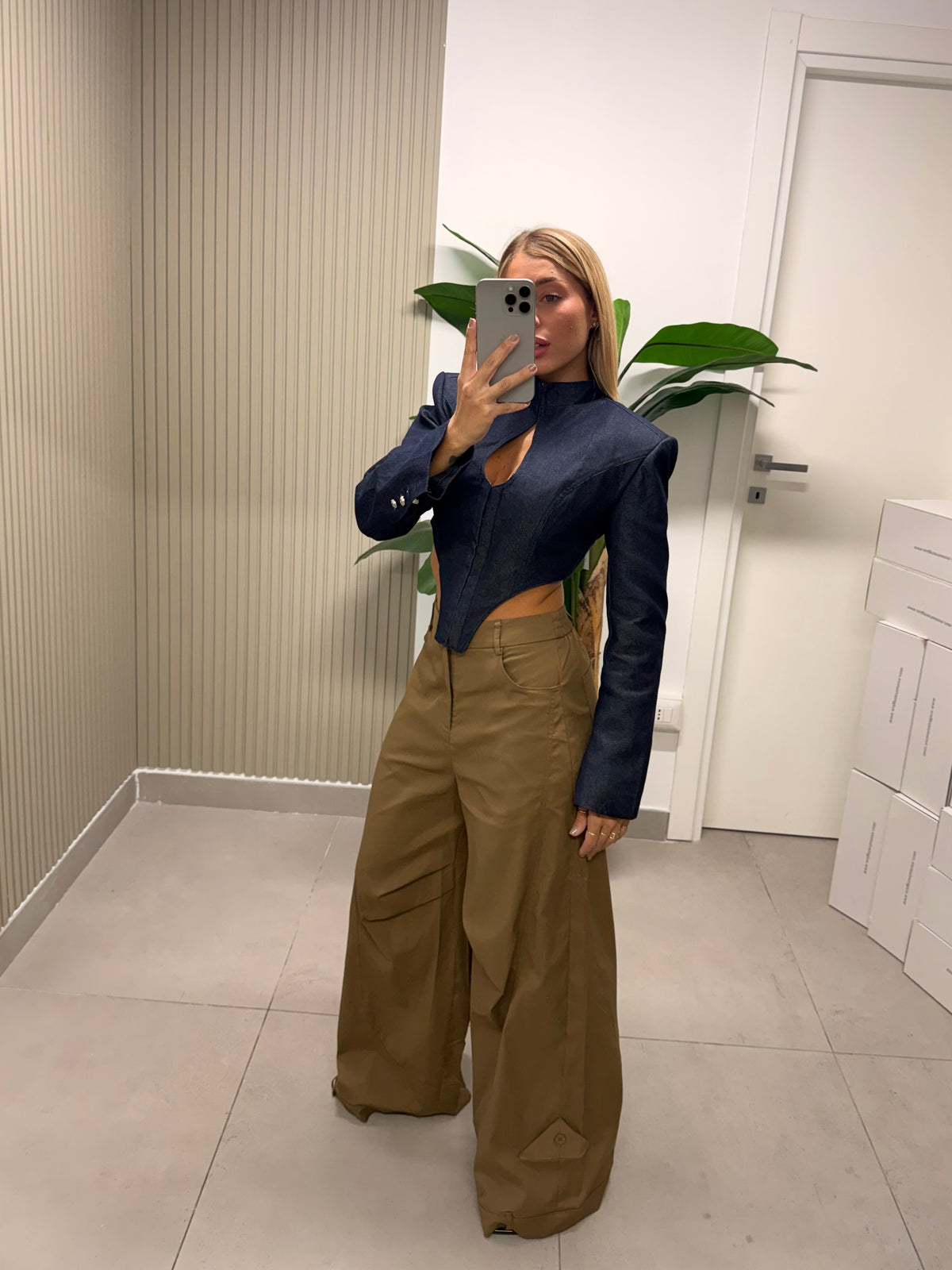 PANTALONE MICHELA BEIGE