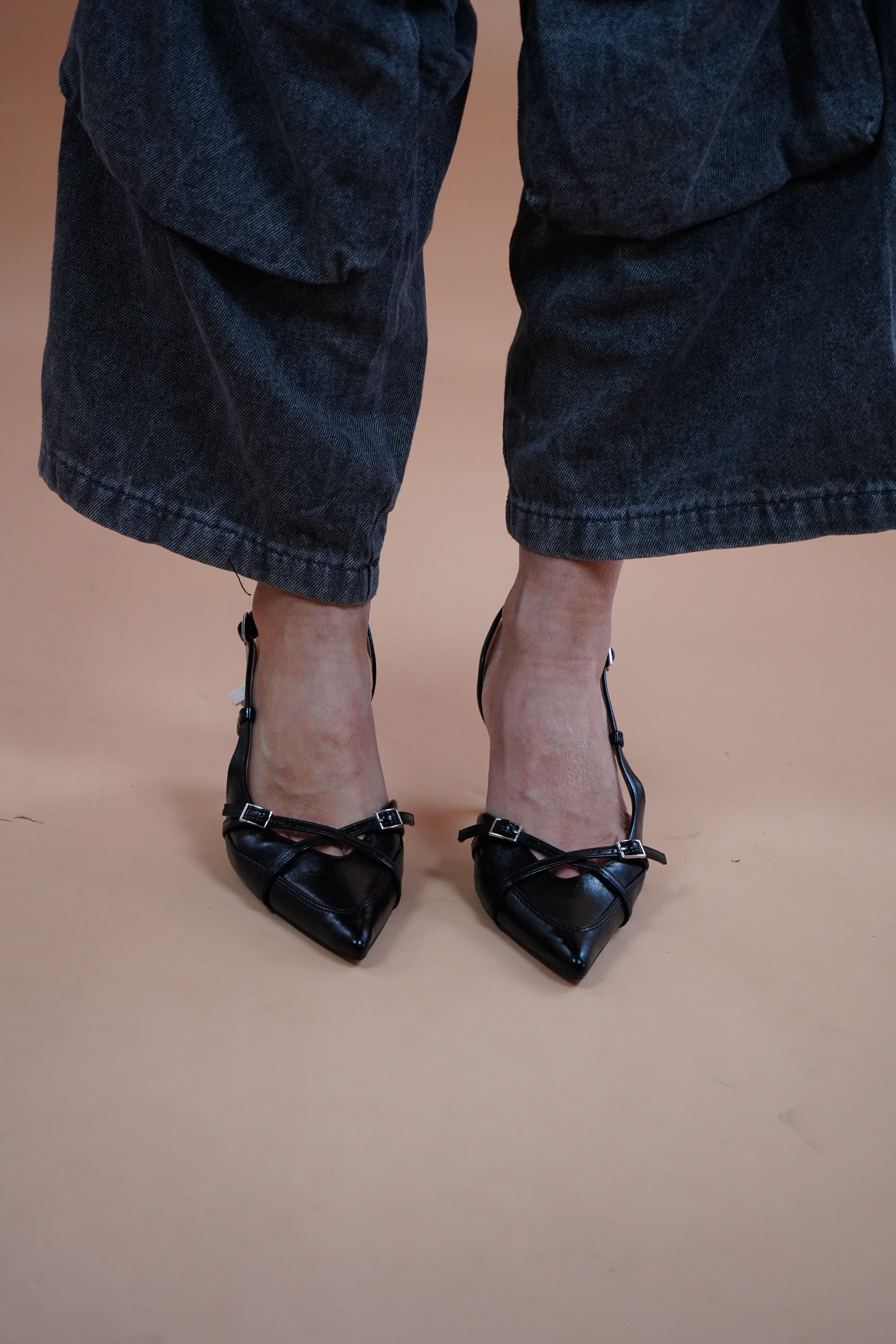 SLINGBACK CORINA CON FIBBIE