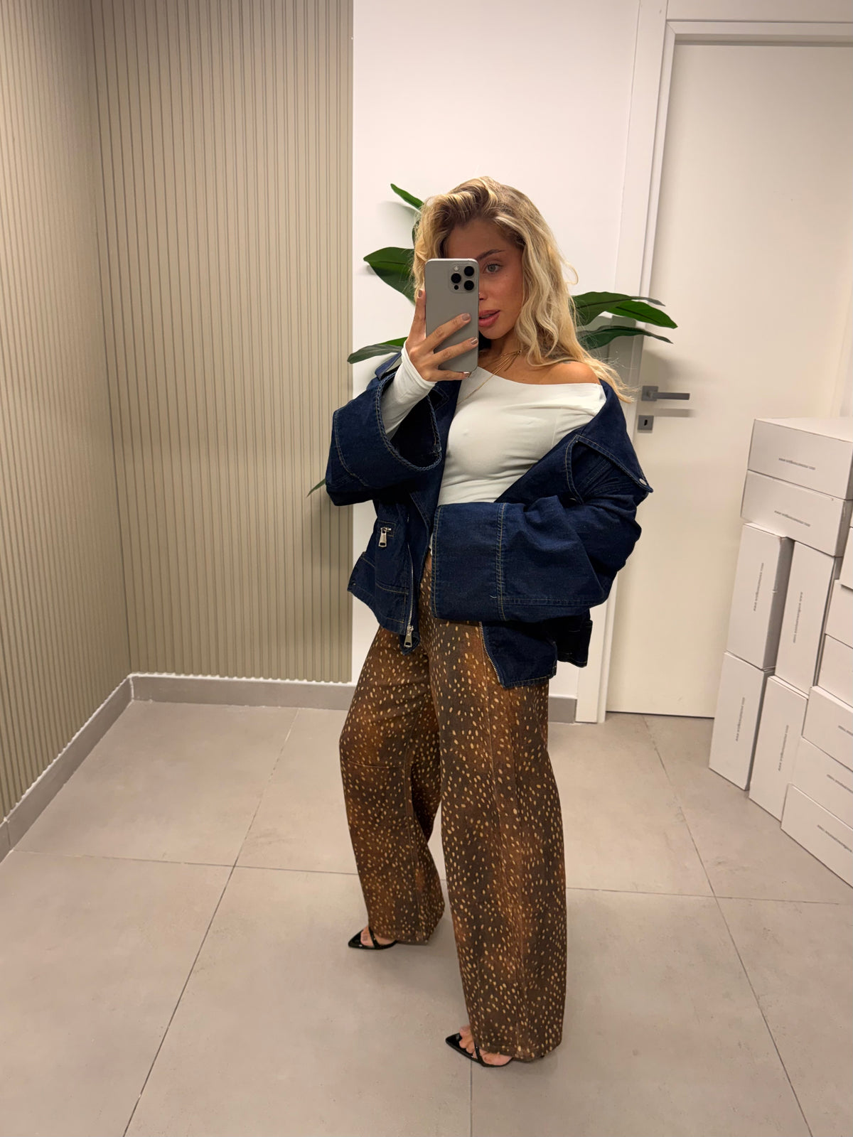 CHIODO OVERSIZE DENIM SCURO