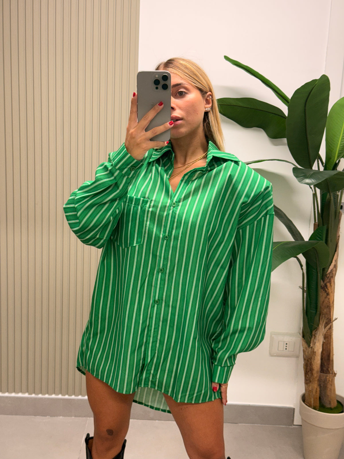 MAXI CAMICIA CON SPALLINA VERDE