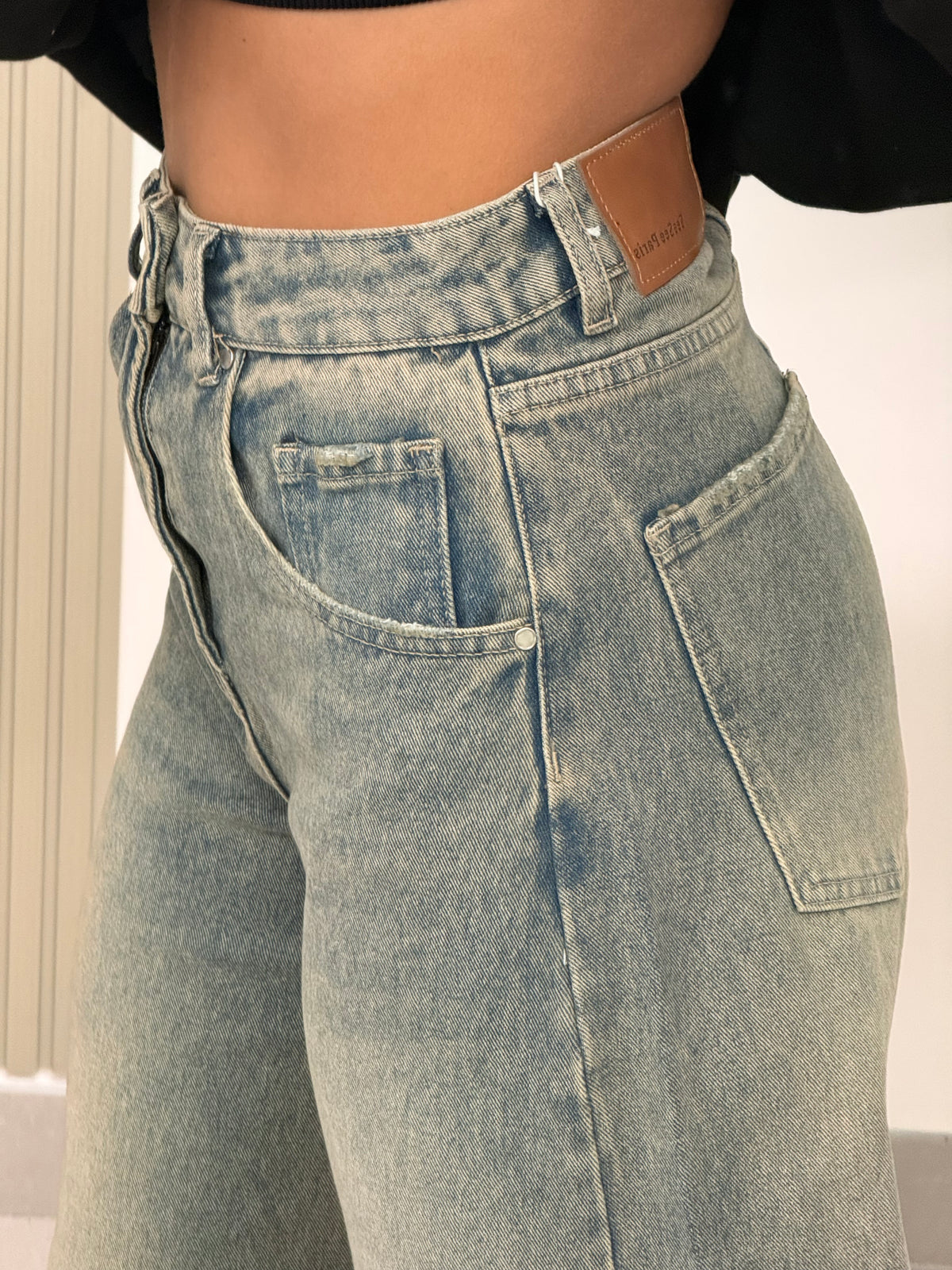 JEANS BARRELL FIT SABBIATO