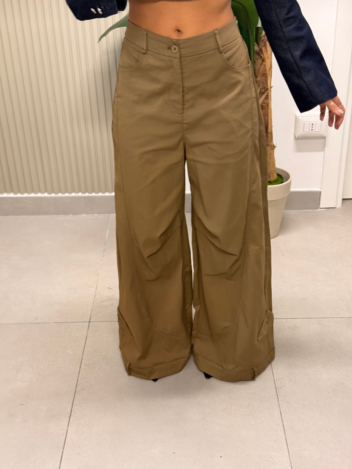 PANTALONE MICHELA BEIGE