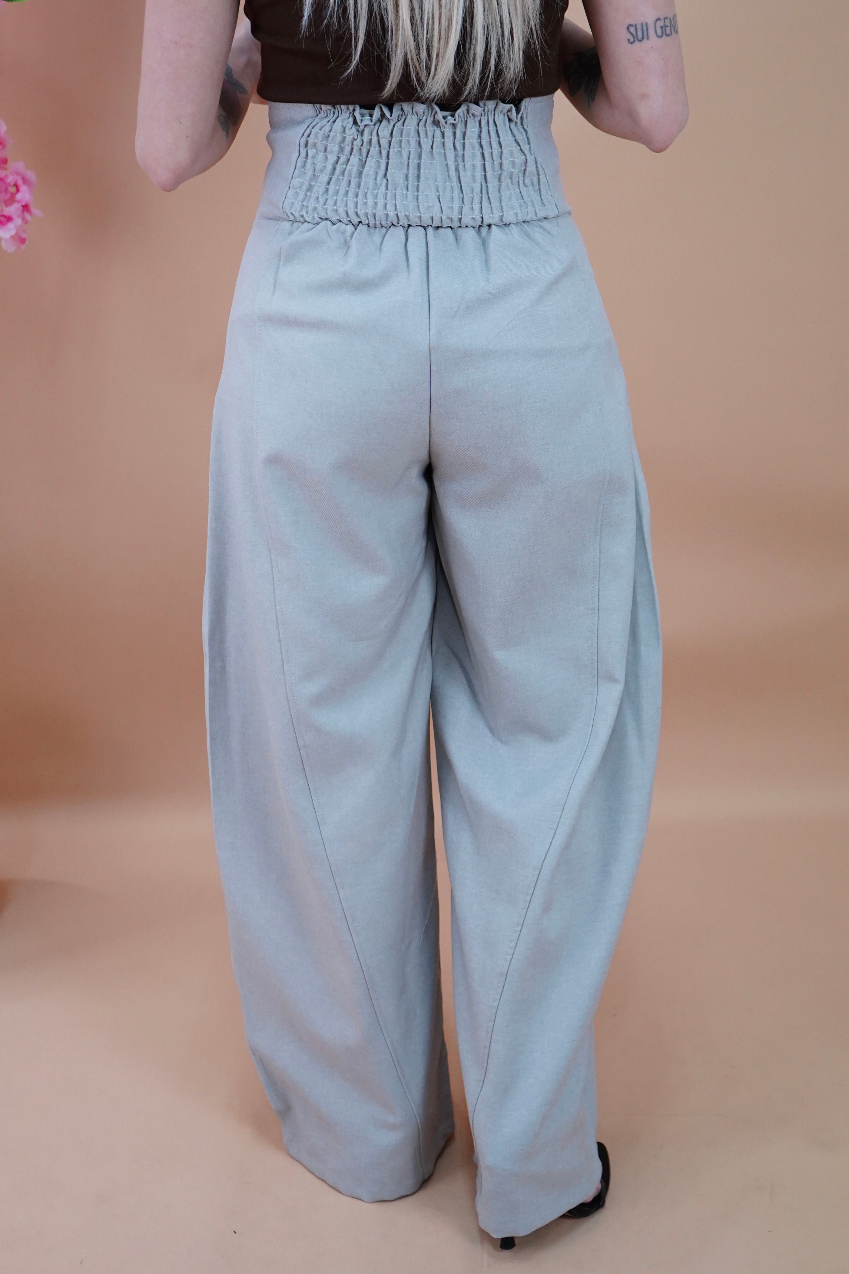 PANTALONE BALLON CON ZIP BEIGE