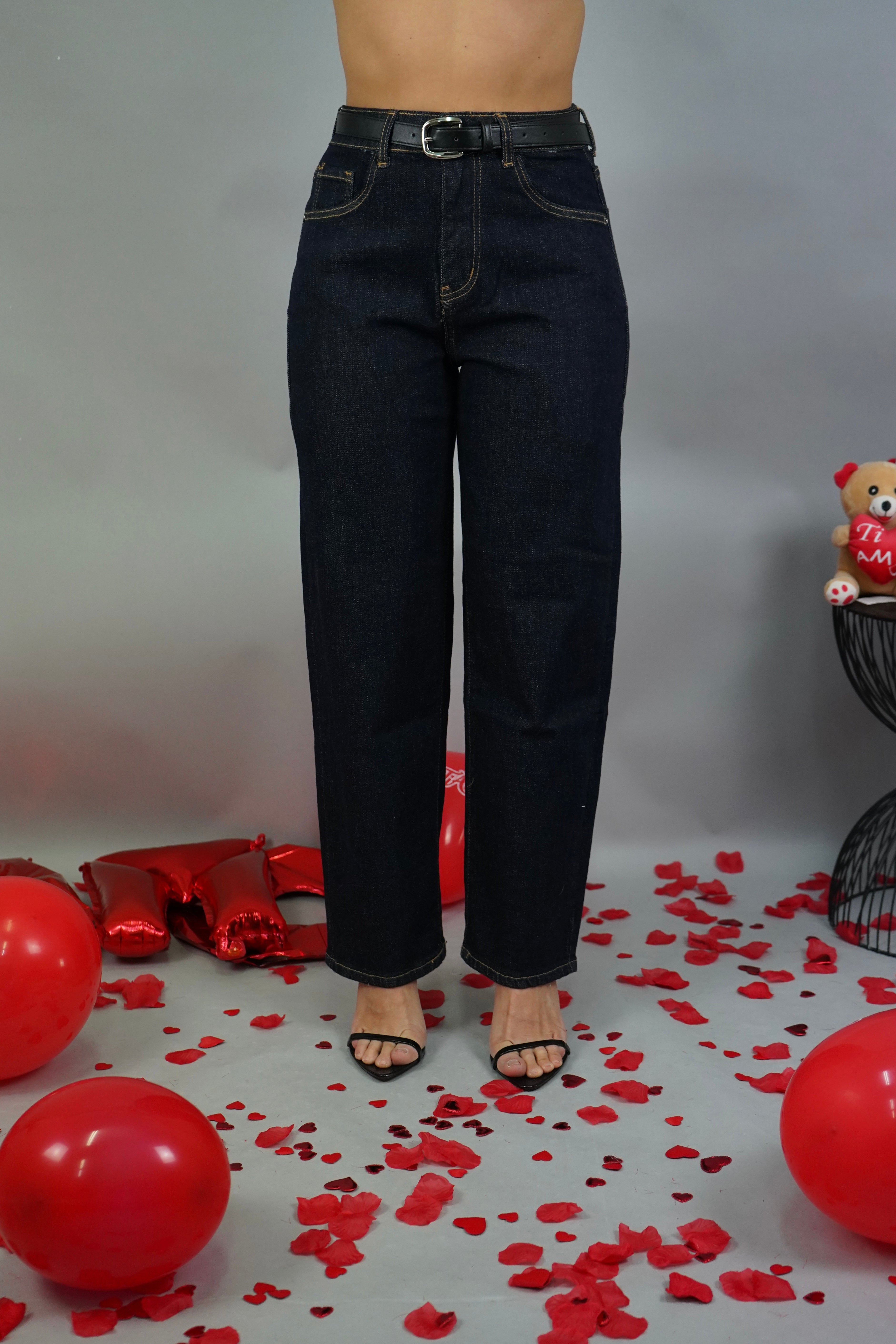 JEANS MOMFIT DENIM SCURO