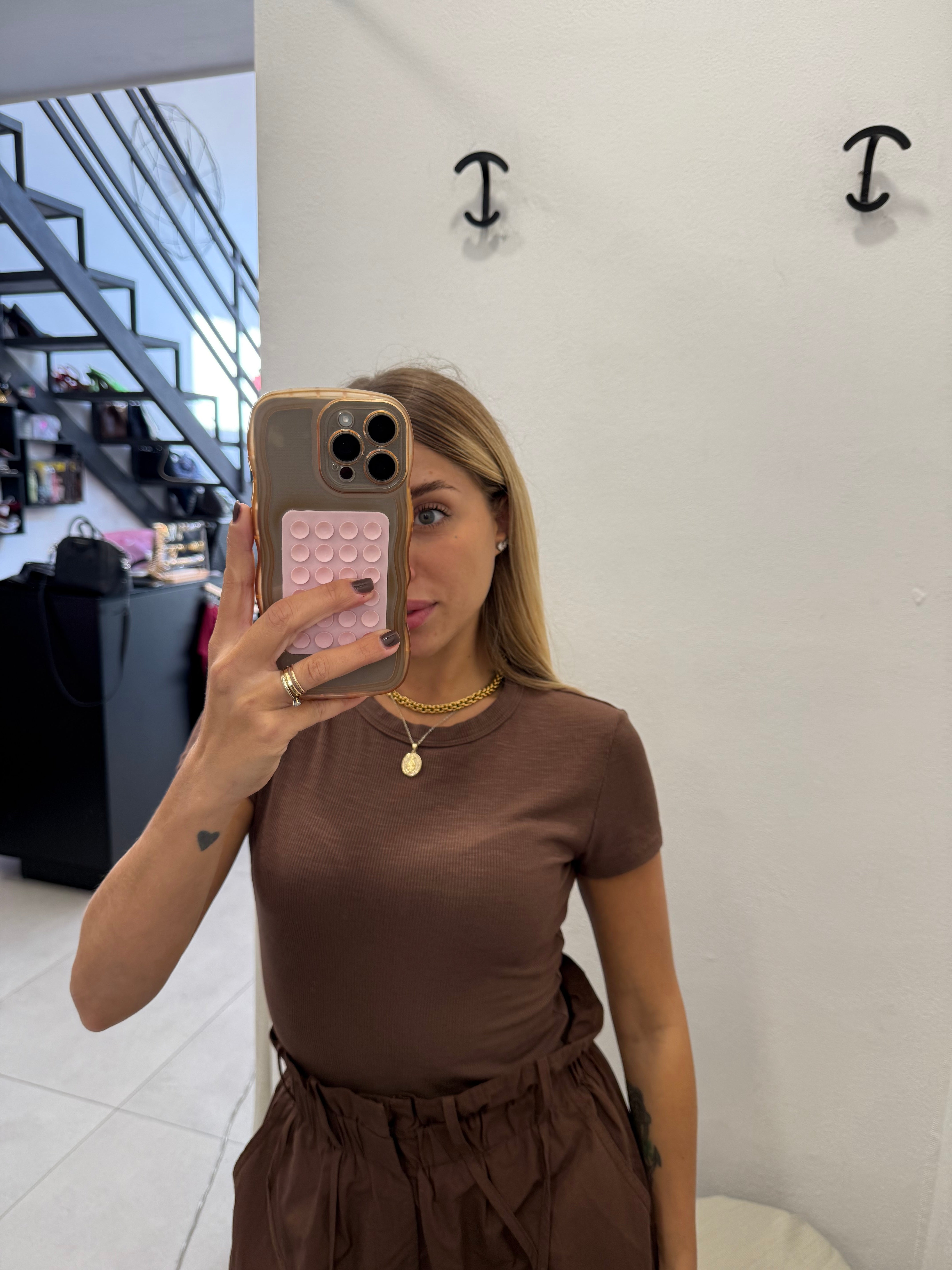 T-SHIRT COSTINA ADERENTE