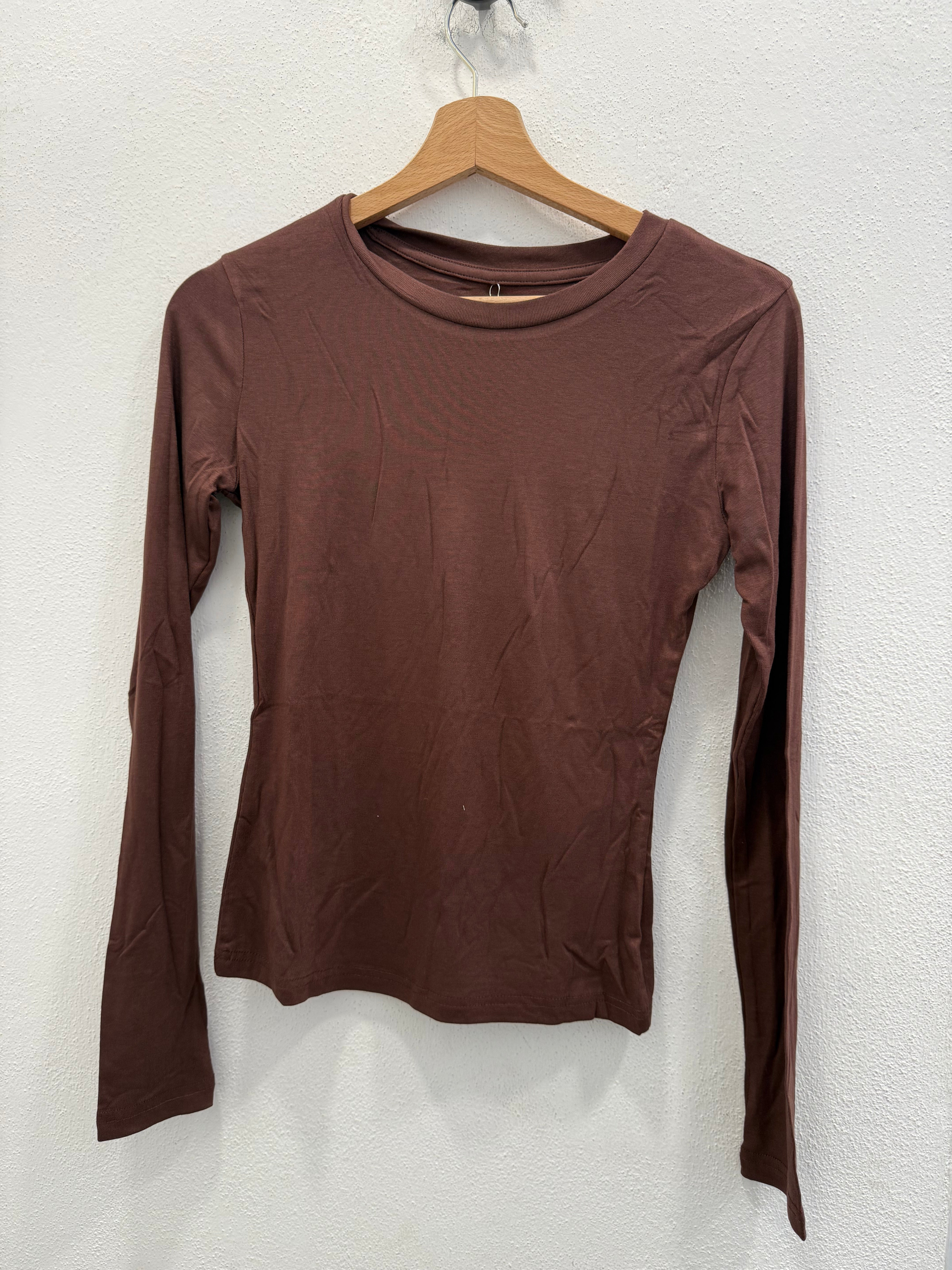 MAGLIA GIROCOLLO CON GUANTO