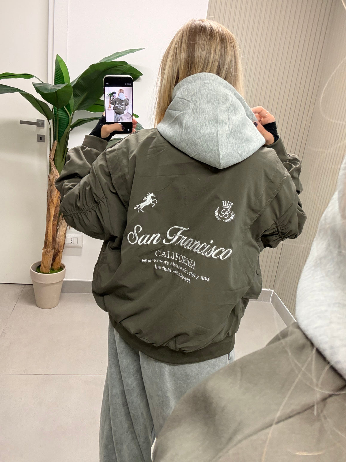 BOMBER CON FELPA SAN FRANCISCO VERDE MILITARE