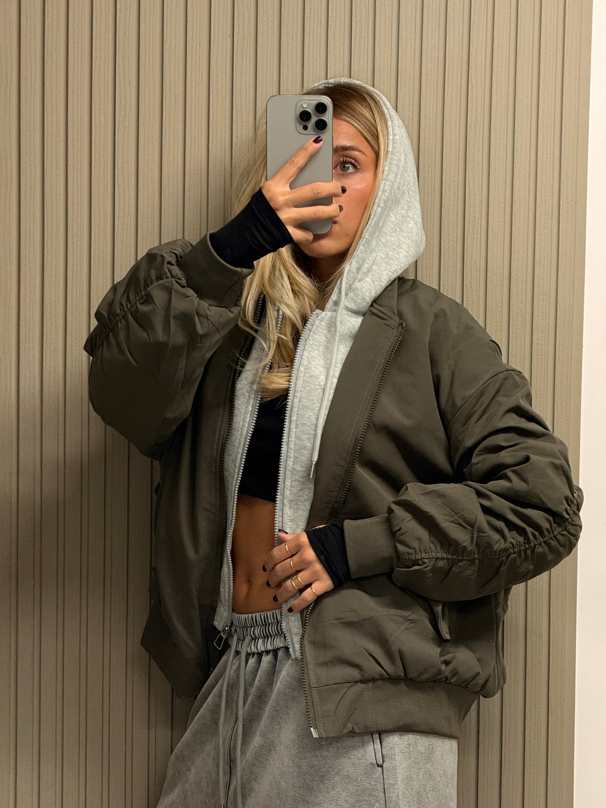 BOMBER CON FELPA SAN FRANCISCO VERDE MILITARE