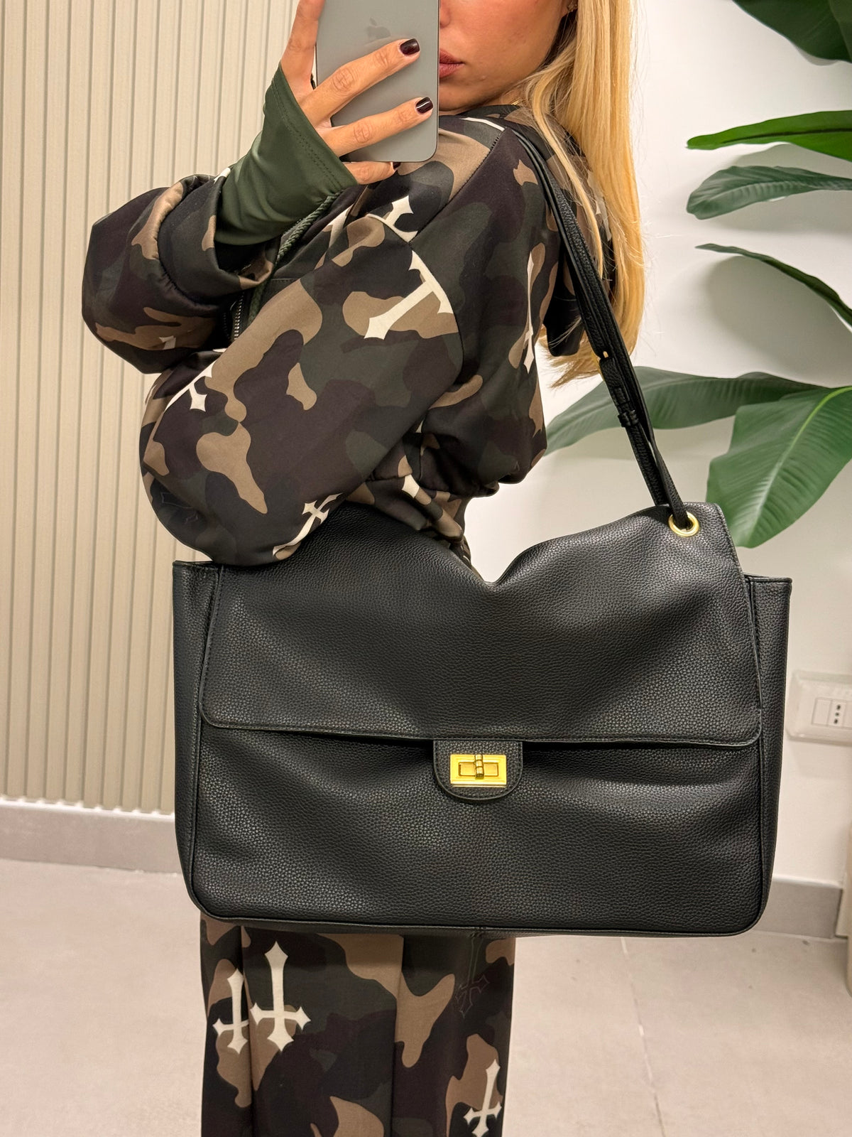 MAXI BAG LORELLA NERA