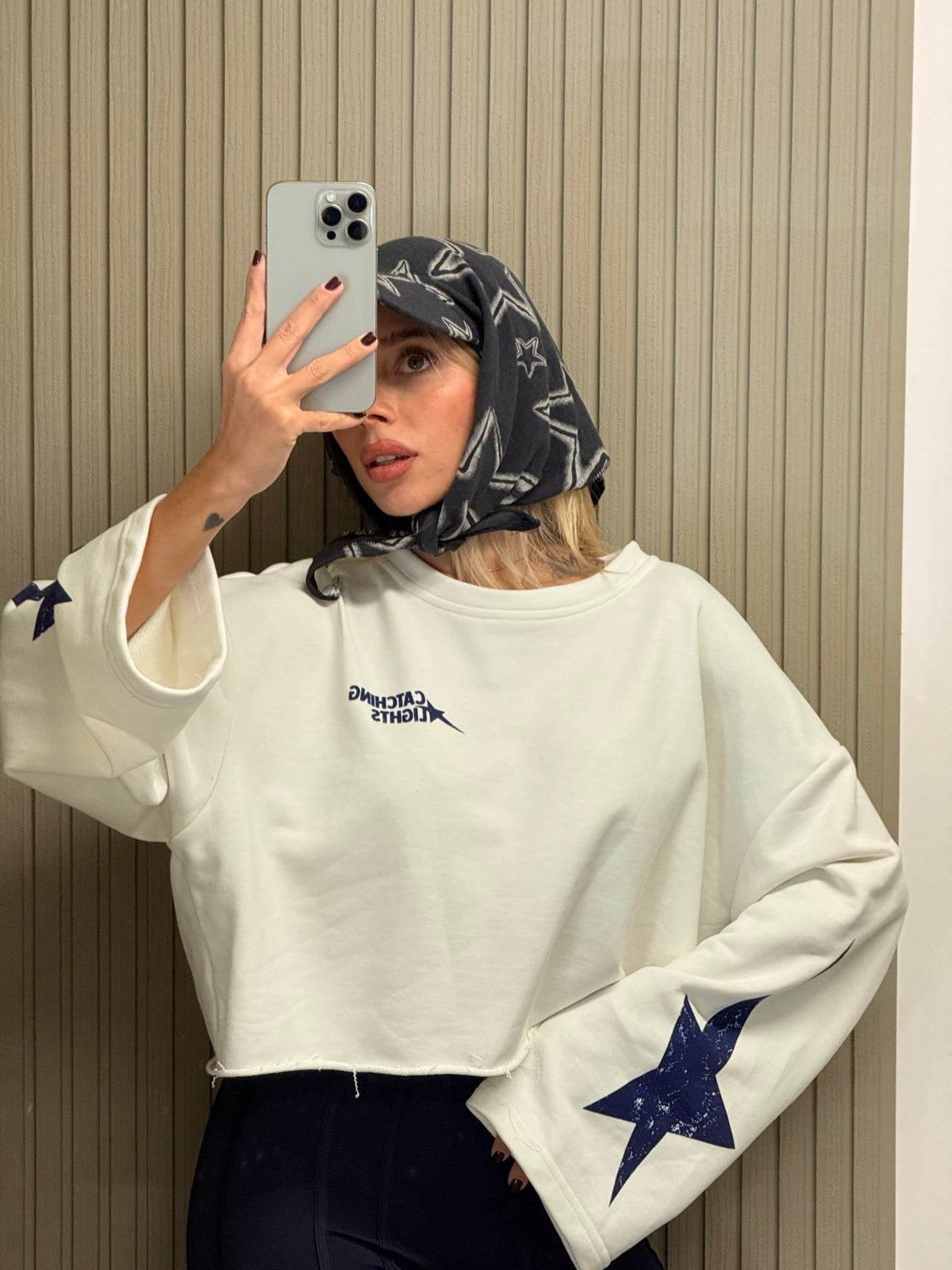 FELPA CROP STARS BIANCA