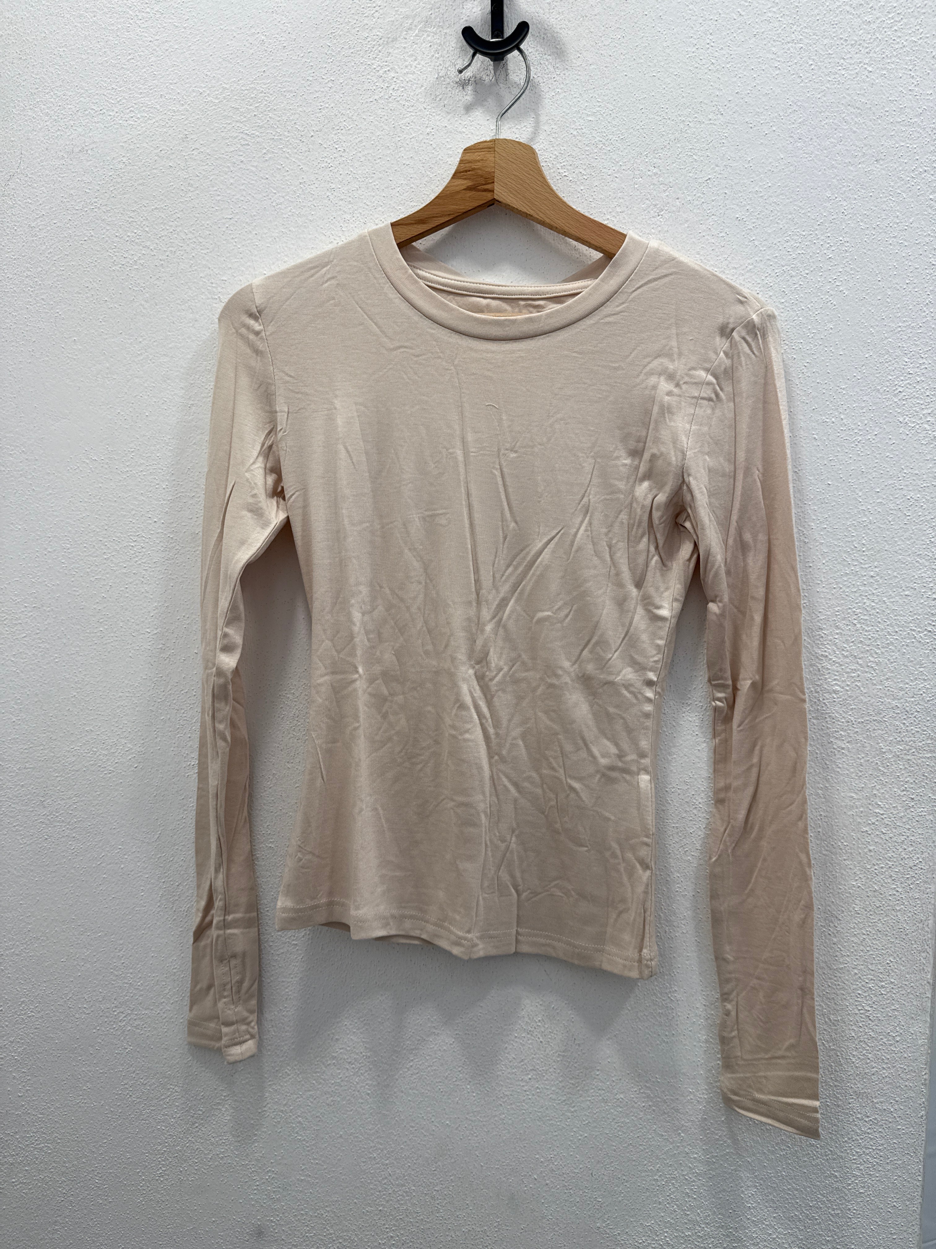 MAGLIA GIROCOLLO CON GUANTO