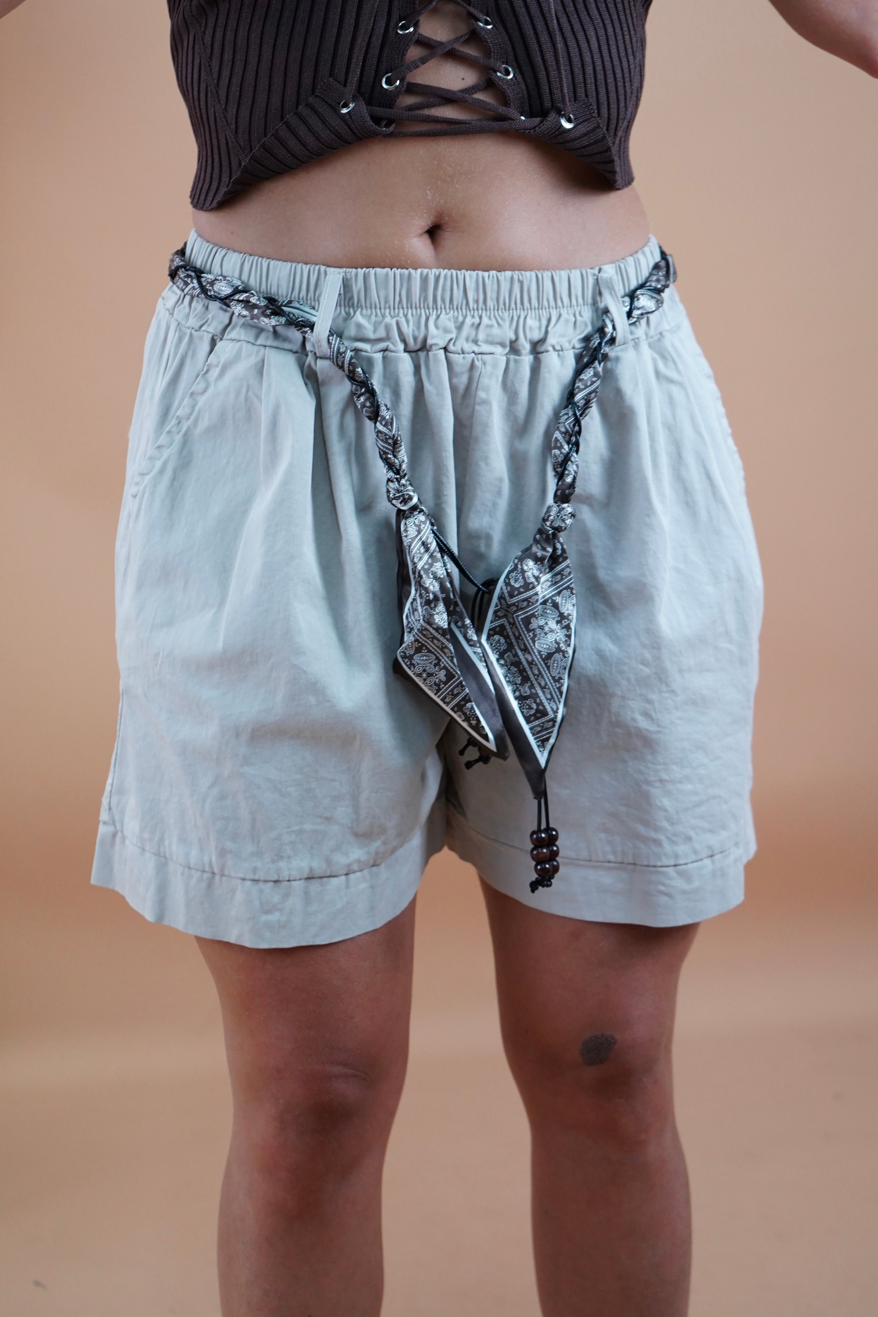 SHORTS BANDANA BEIGE