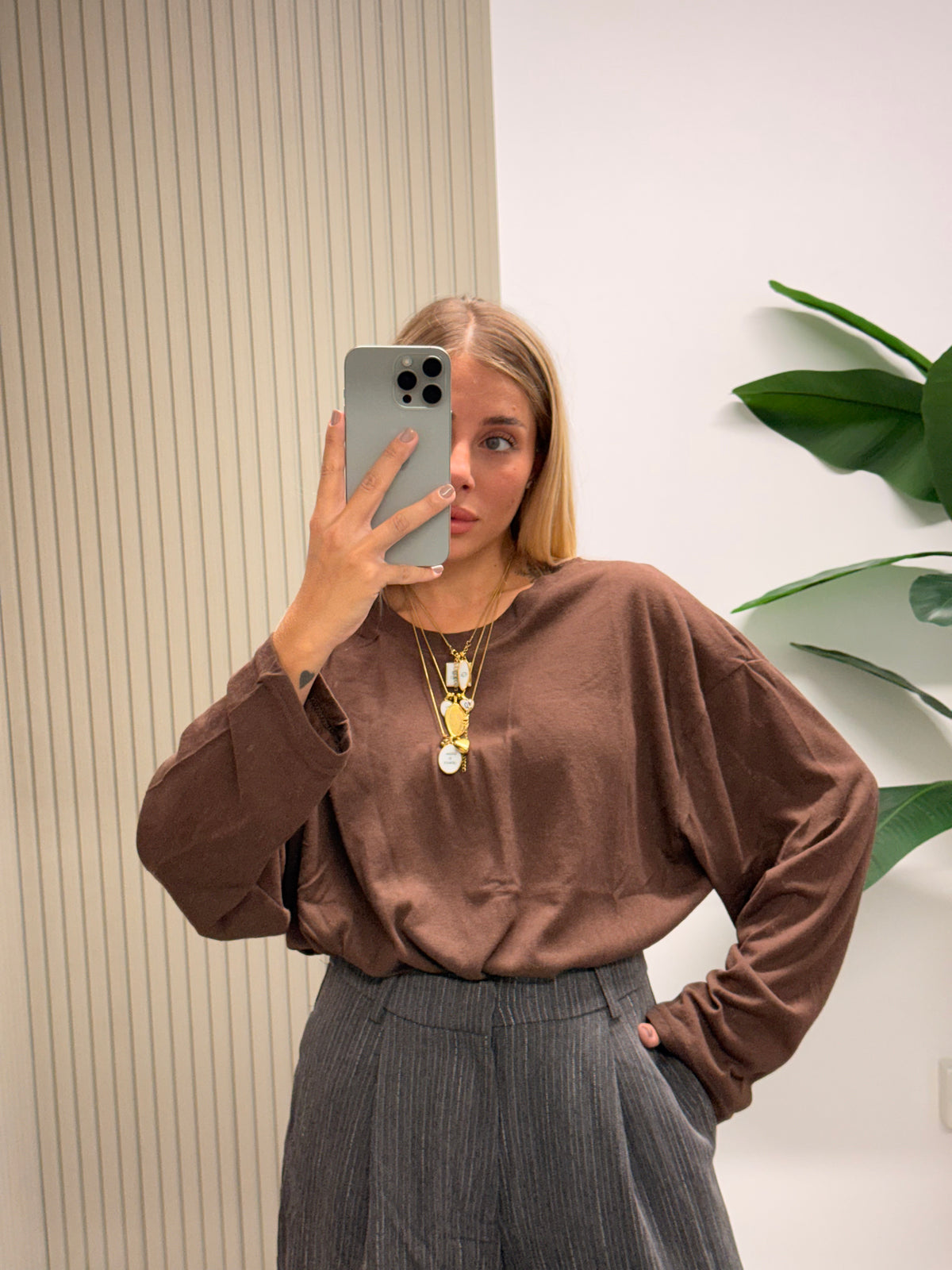 T-SHIRT EVERYDAY MARRONE