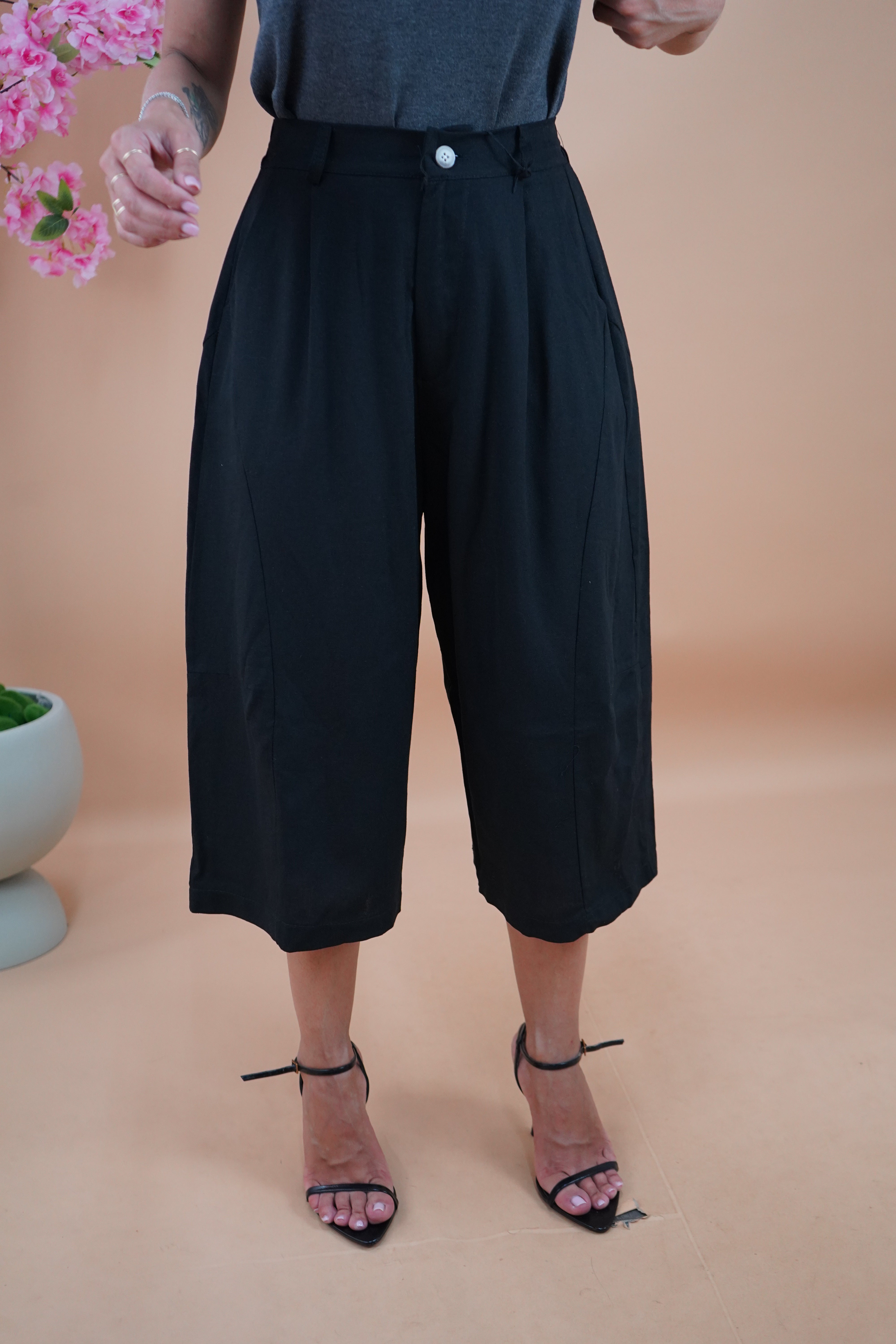 BERMUDA MAXI IN LINO NERO
