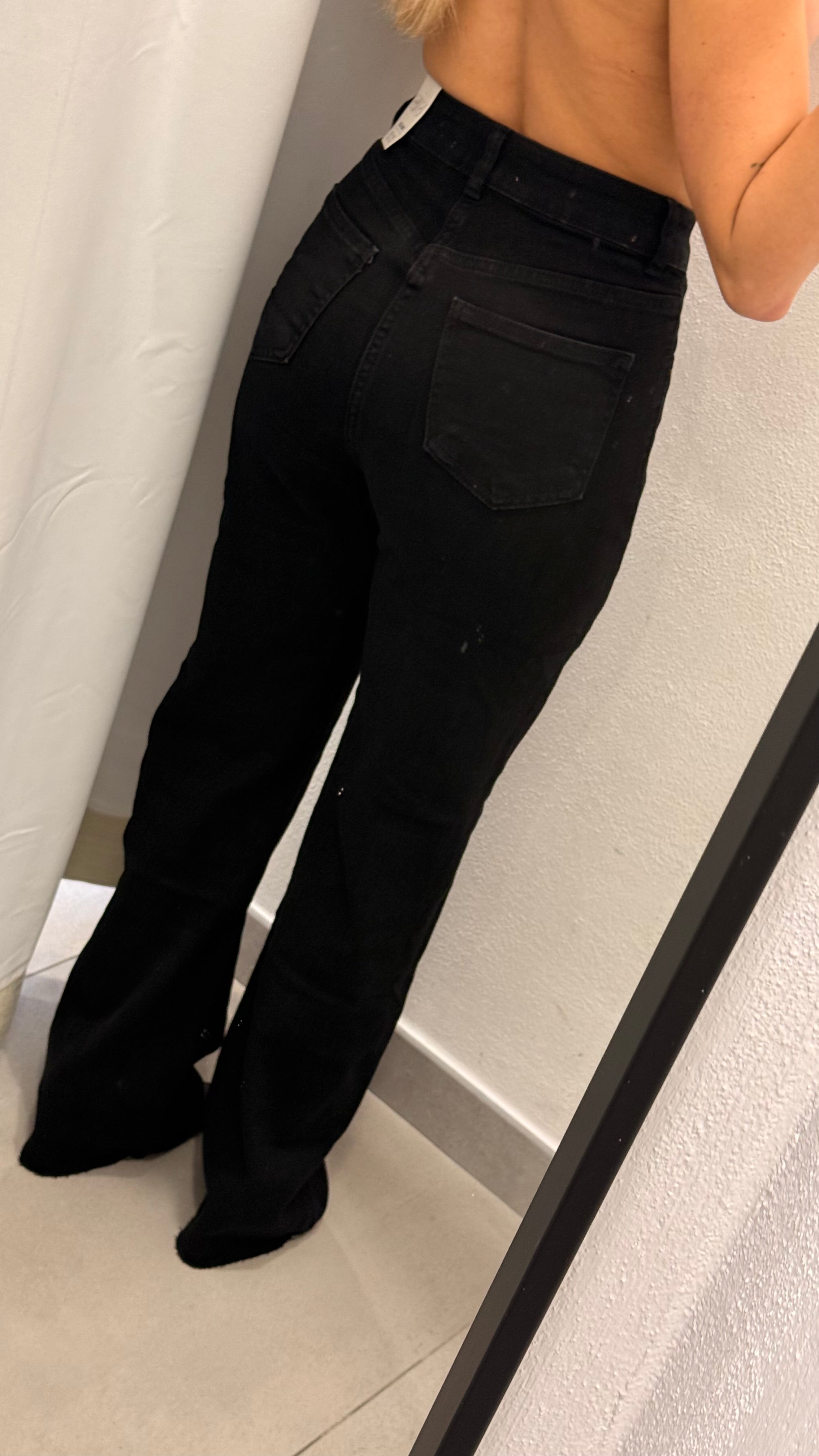 JEANS PALAZZO NERO PUSH UP