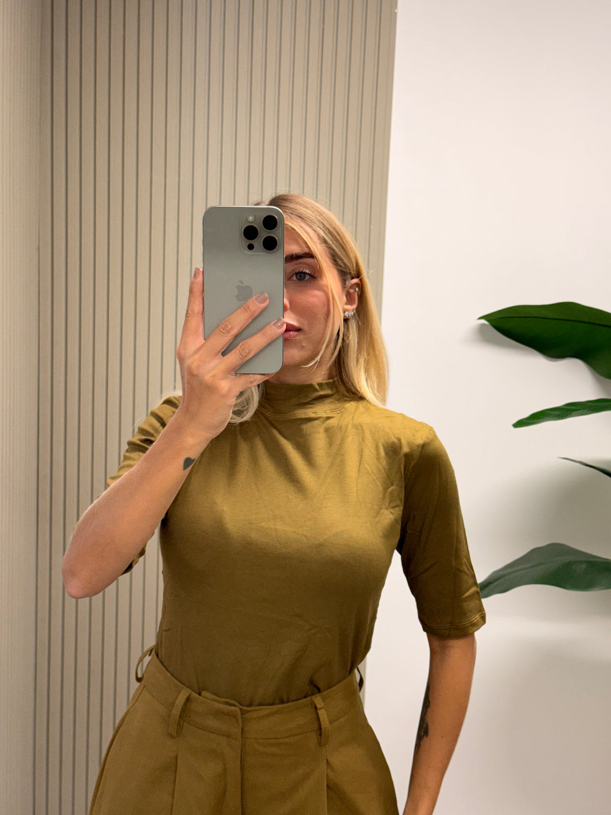 MAGLIA PERFECT OLIVA